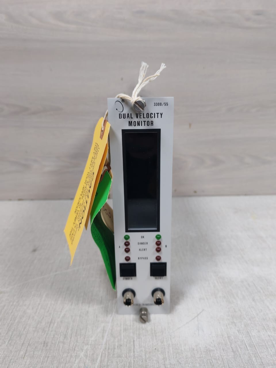 BENTLY NEVADA 04-03-08-08-01-01-00-00 BENTLY NEVADA 3300/55 04-03-08-08-01-01-00-00 DUAL VELOCITY MONITOR 2