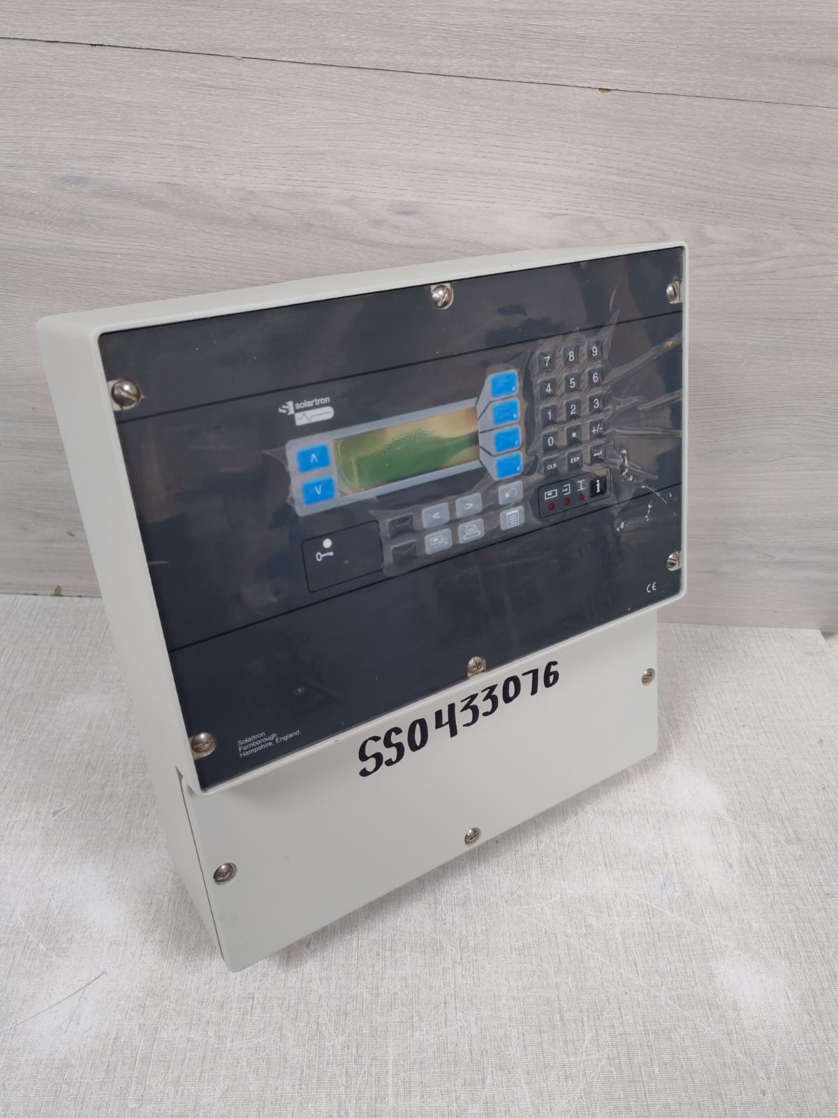 SOLATRON 7950AA V.1020Iss.1 SOLATRON 7950AA V.1020Iss.1 SIGNAL CONVERTER FLOW TRANSMITTER 3