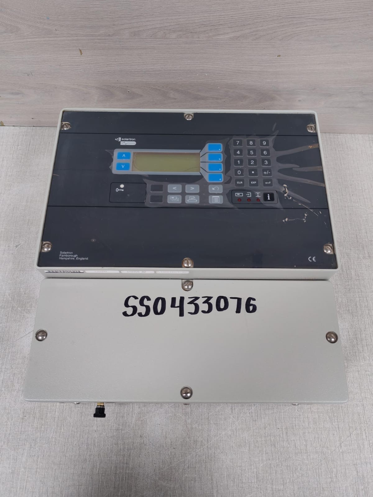 SOLATRON 7950AA V.1020Iss.1 SOLATRON 7950AA V.1020Iss.1 SIGNAL CONVERTER FLOW TRANSMITTER 5