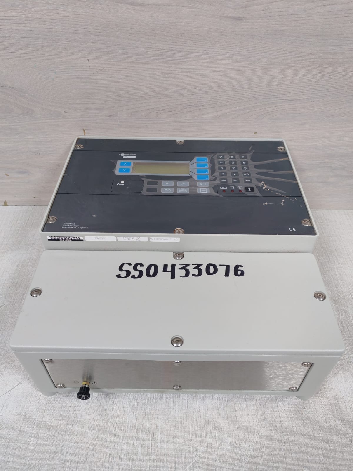 SOLATRON 7950AA V.1020Iss.1 SOLATRON 7950AA V.1020Iss.1 SIGNAL CONVERTER FLOW TRANSMITTER 10
