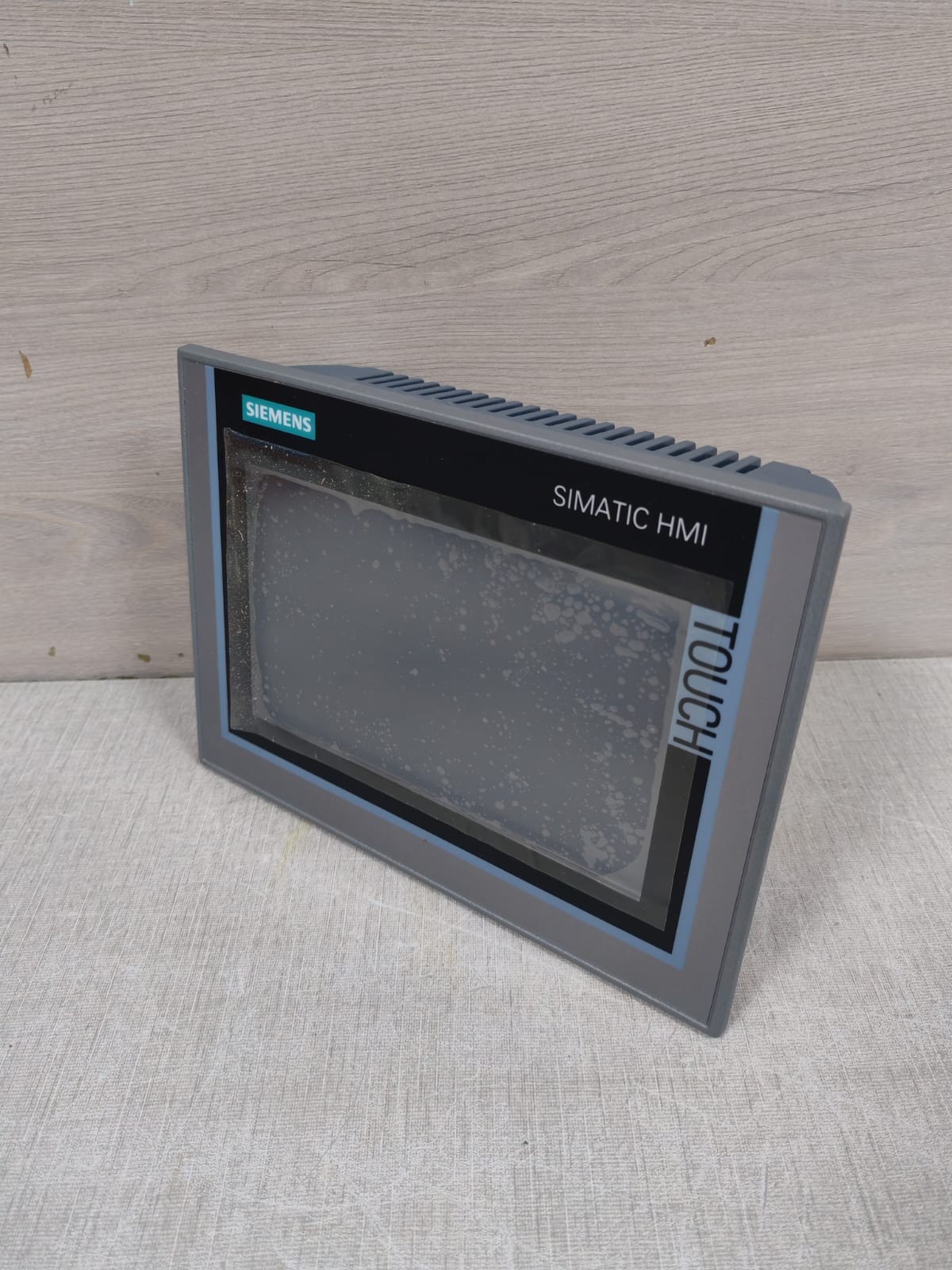 Siemens 6AV2-124-0GC01-0AX0 SIEMENS SIMATIC HMI TP700 COMFORT 6AV2-124-0GC01-0AX0 COMFORT PANEL 4
