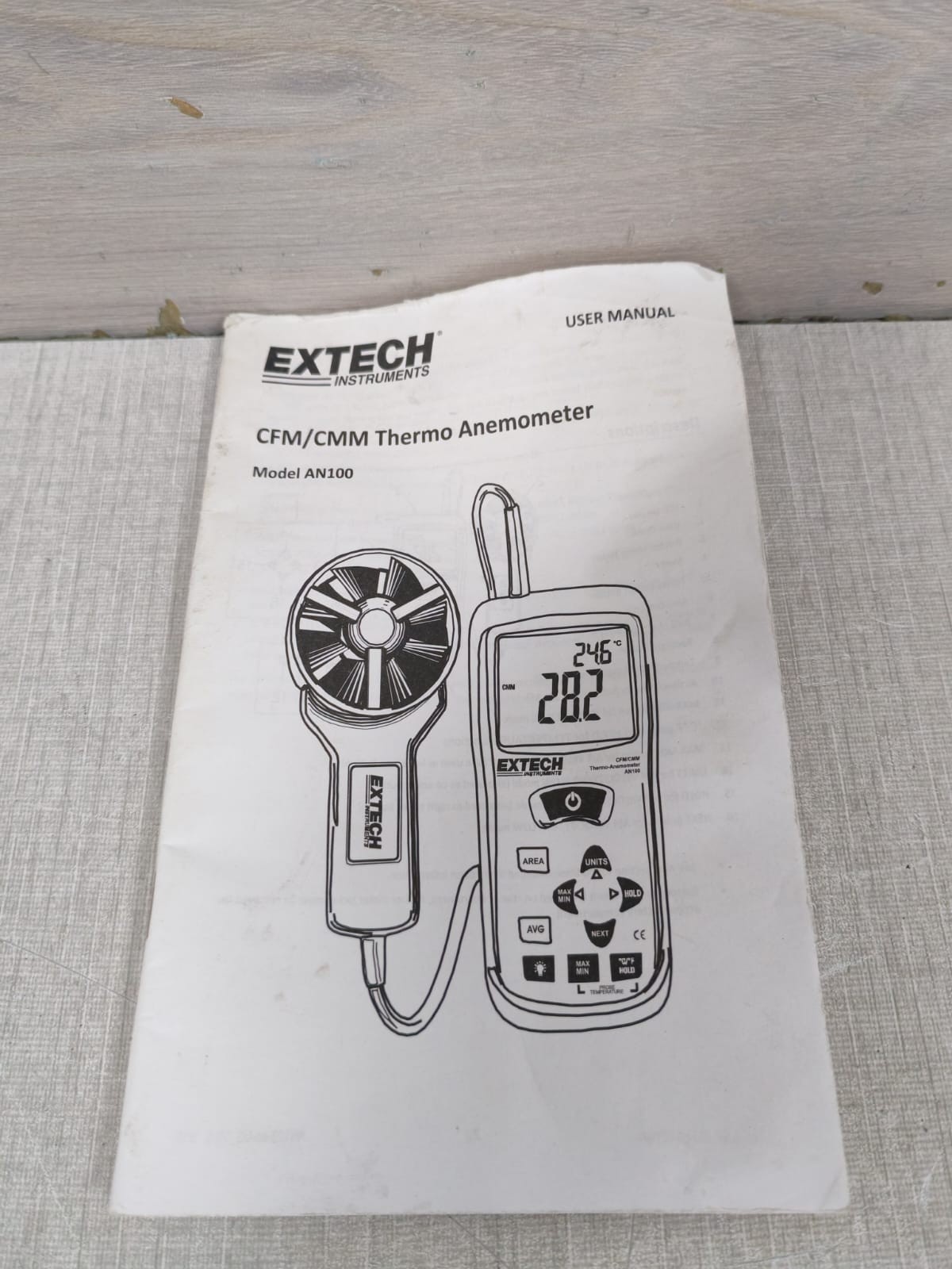 EXTECH INSTRUMENTS AN100 EXTECH INSTRUMENTS CFM/CMM AN100 THERMO-ANEMOMETER 10