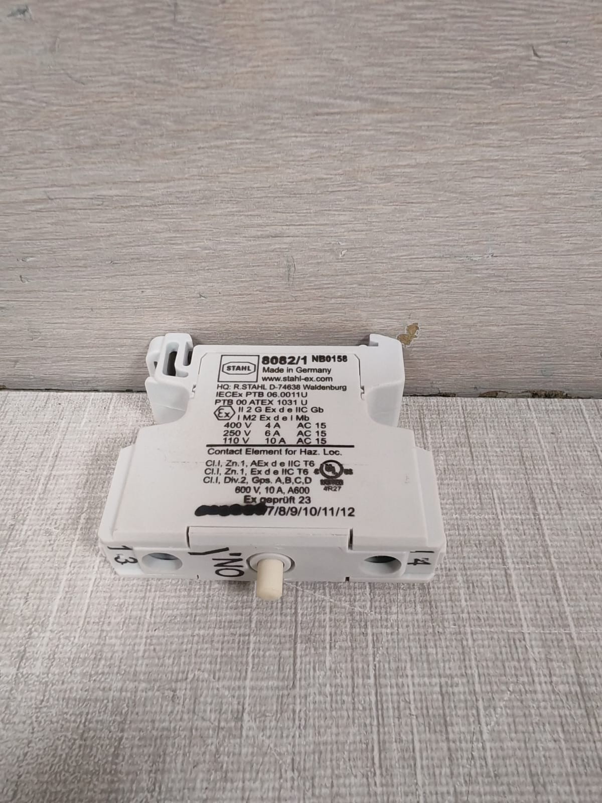 STAHL W/ 860C3-001-B Stahl 8082/1 Contact Element W/ 860C3-001-B Push Button & 8602C3-755 Lock Device 6