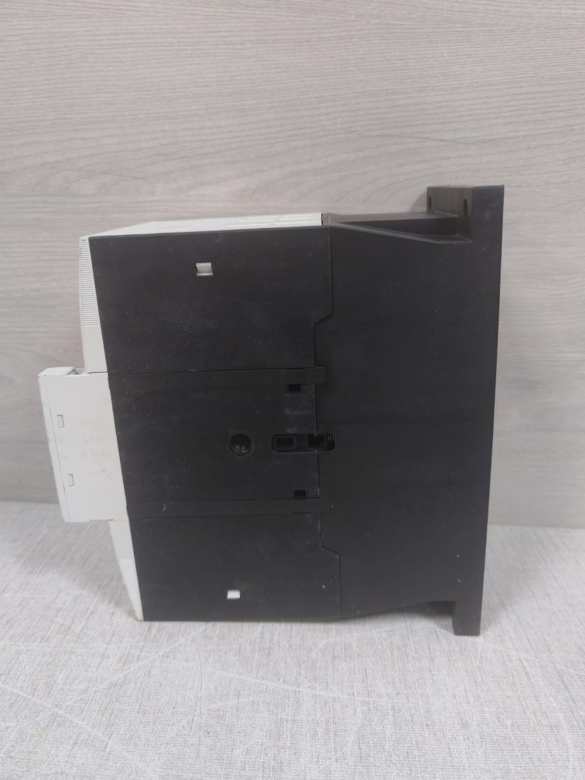 Moeller DIL M115 MOELLER DIL M115 MAGNETIC CONTACTOR 6