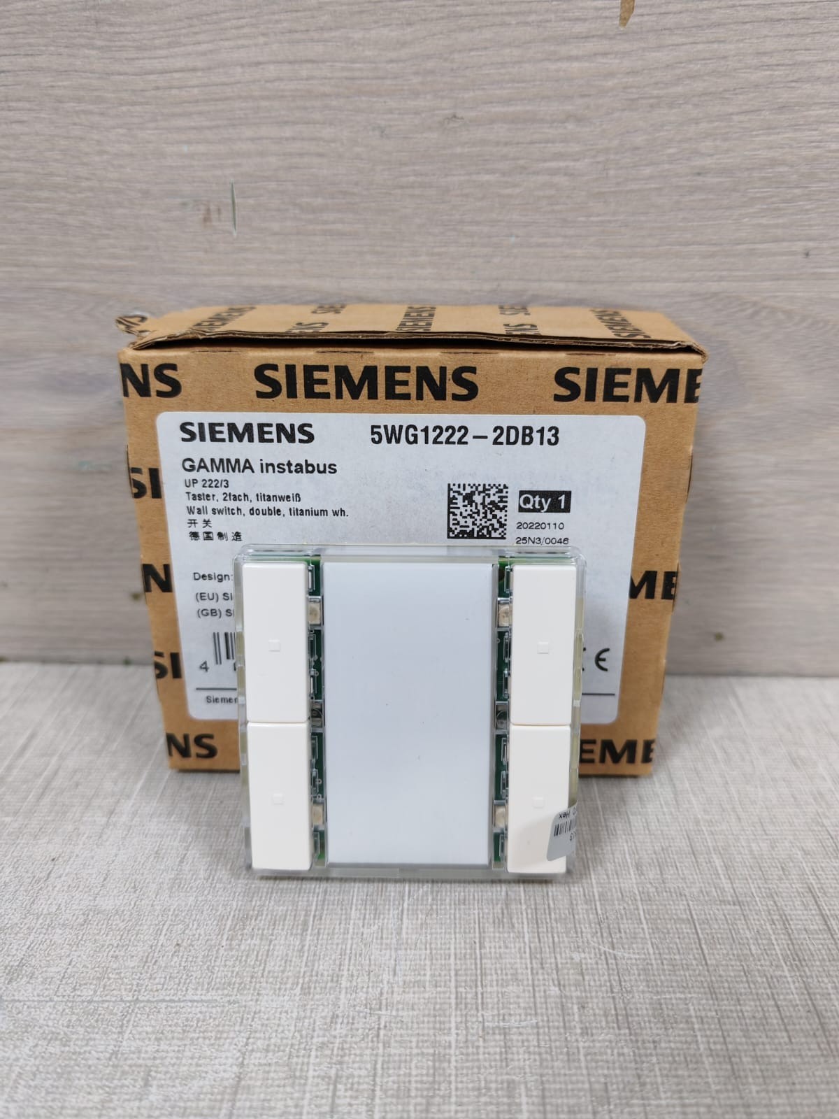 SIEMENS 5WG1222-2DB13 GAMMA INSTABUS