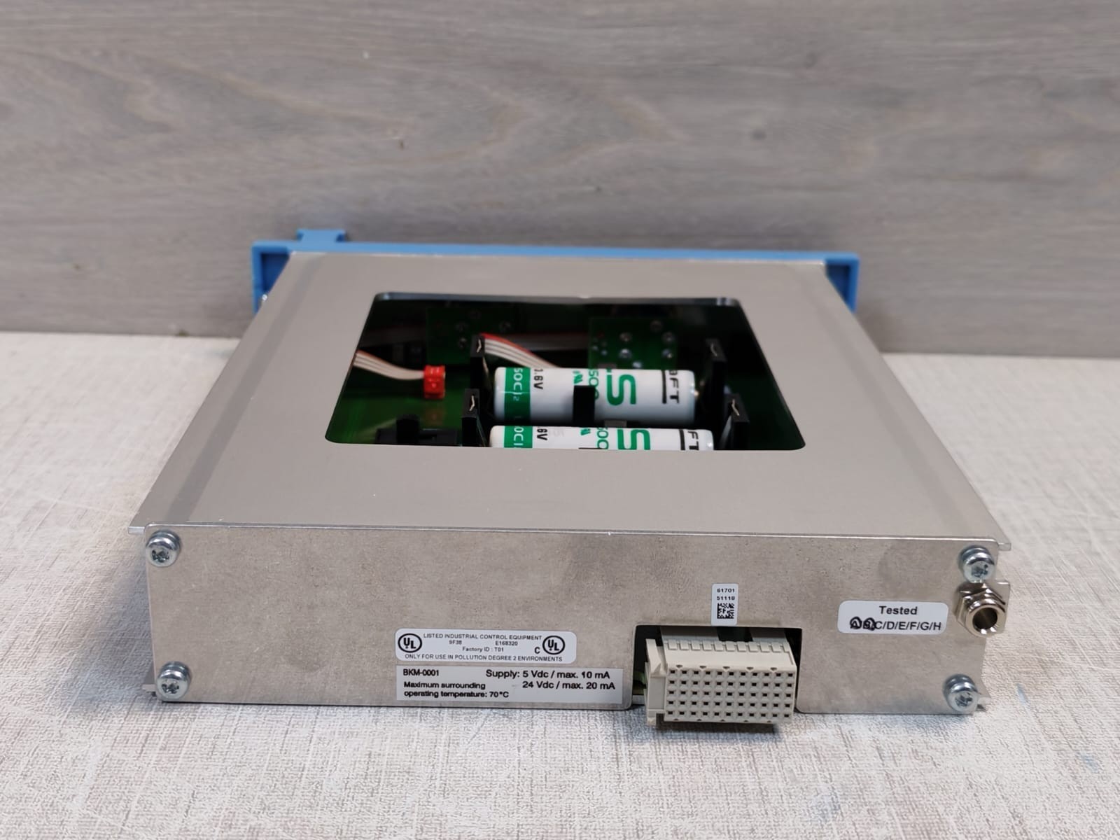 Honeywell BKM-0001 CC V1.1 Honeywell BKM-0001 CC V1.1 Battery and Key Switch Module 8