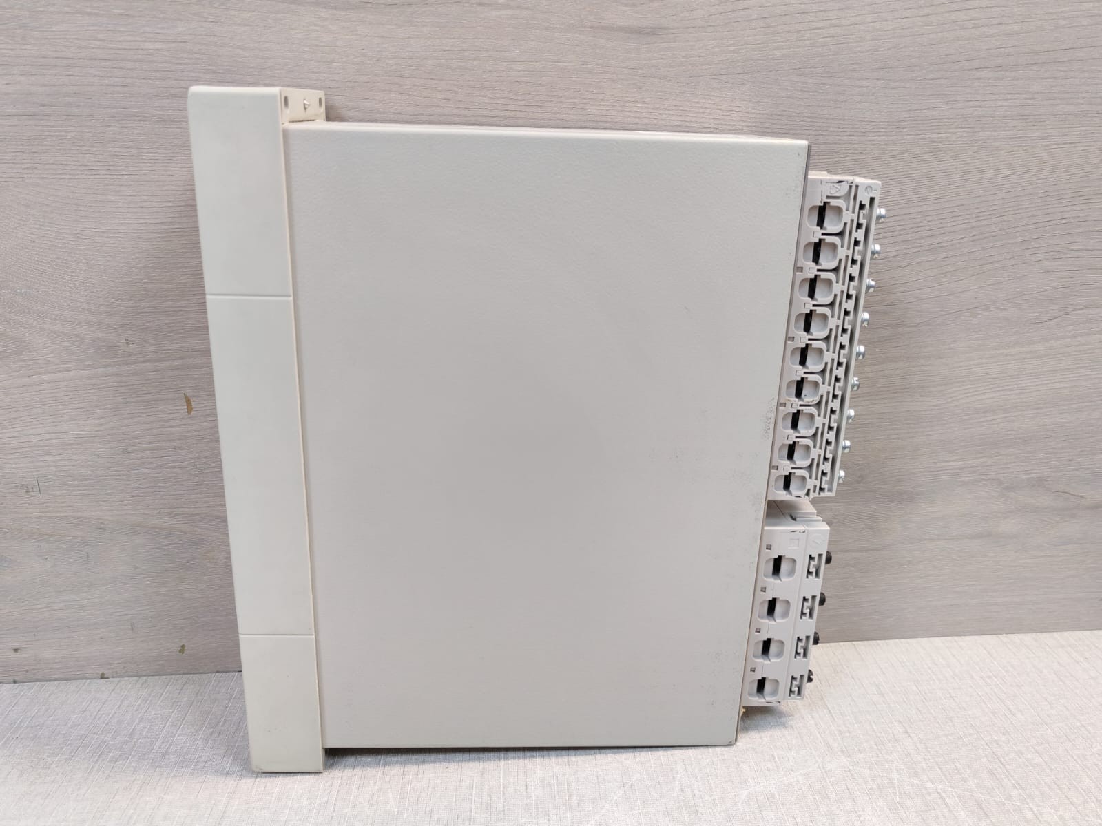 Siemens 7SJ6025-5EB90-1FA0/CC Siemens 7SJ6025-5EB90-1FA0/CC Overcurrent Protection 6