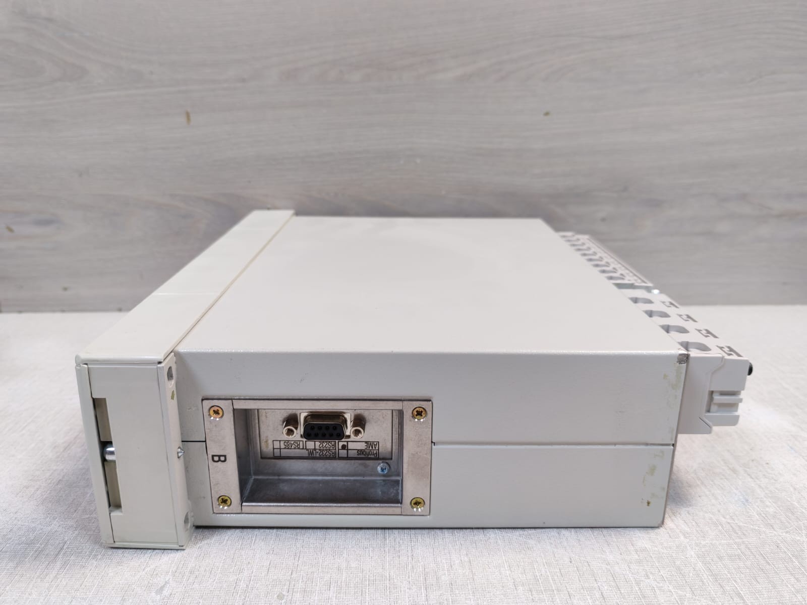 Siemens 7SJ6025-5EB90-1FA0/CC Siemens 7SJ6025-5EB90-1FA0/CC Overcurrent Protection 8