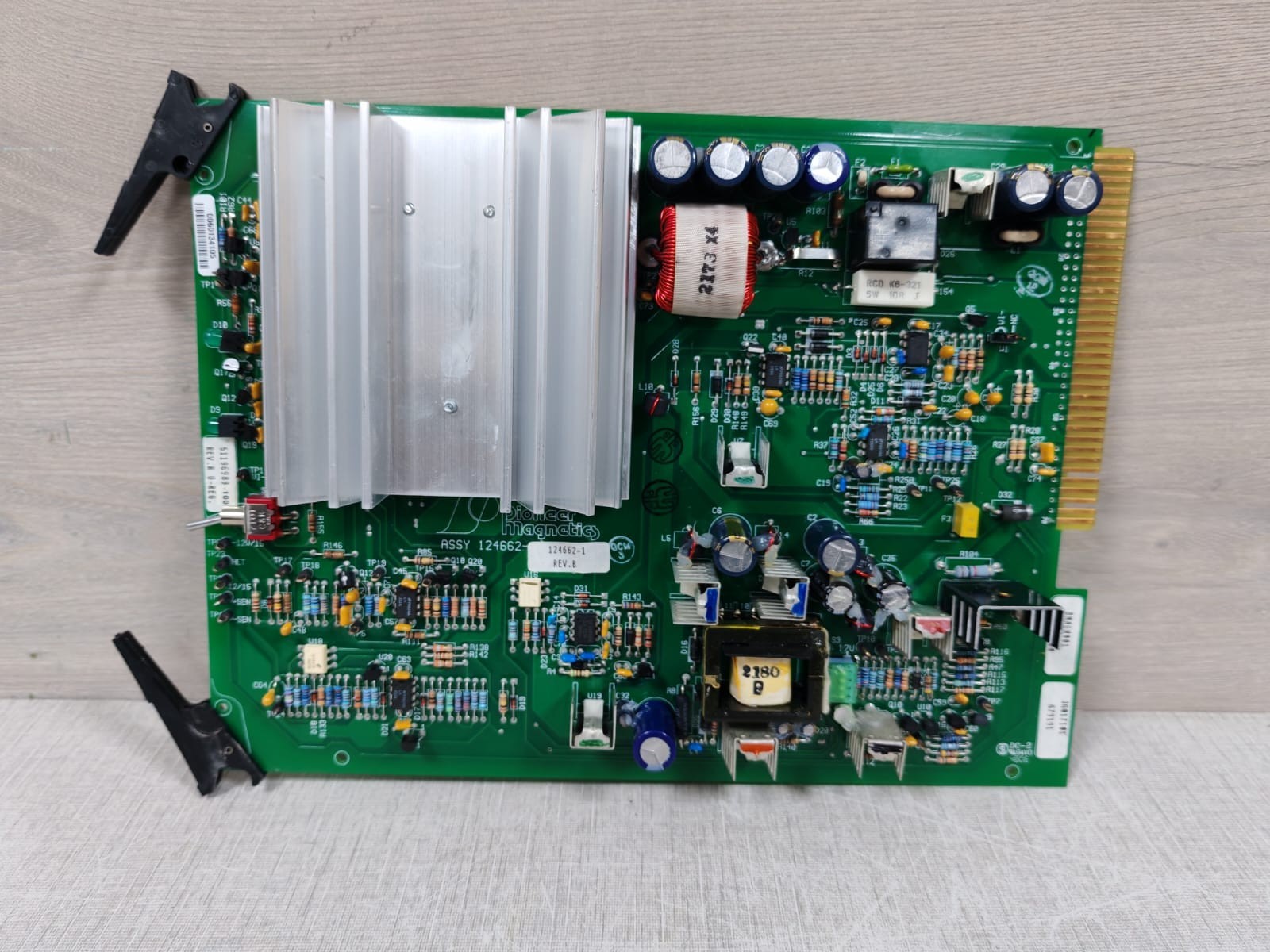 PIONEER MAGNETICS ASSY 124662-1 REV.B CIRCUIT BOARD 51196989-100