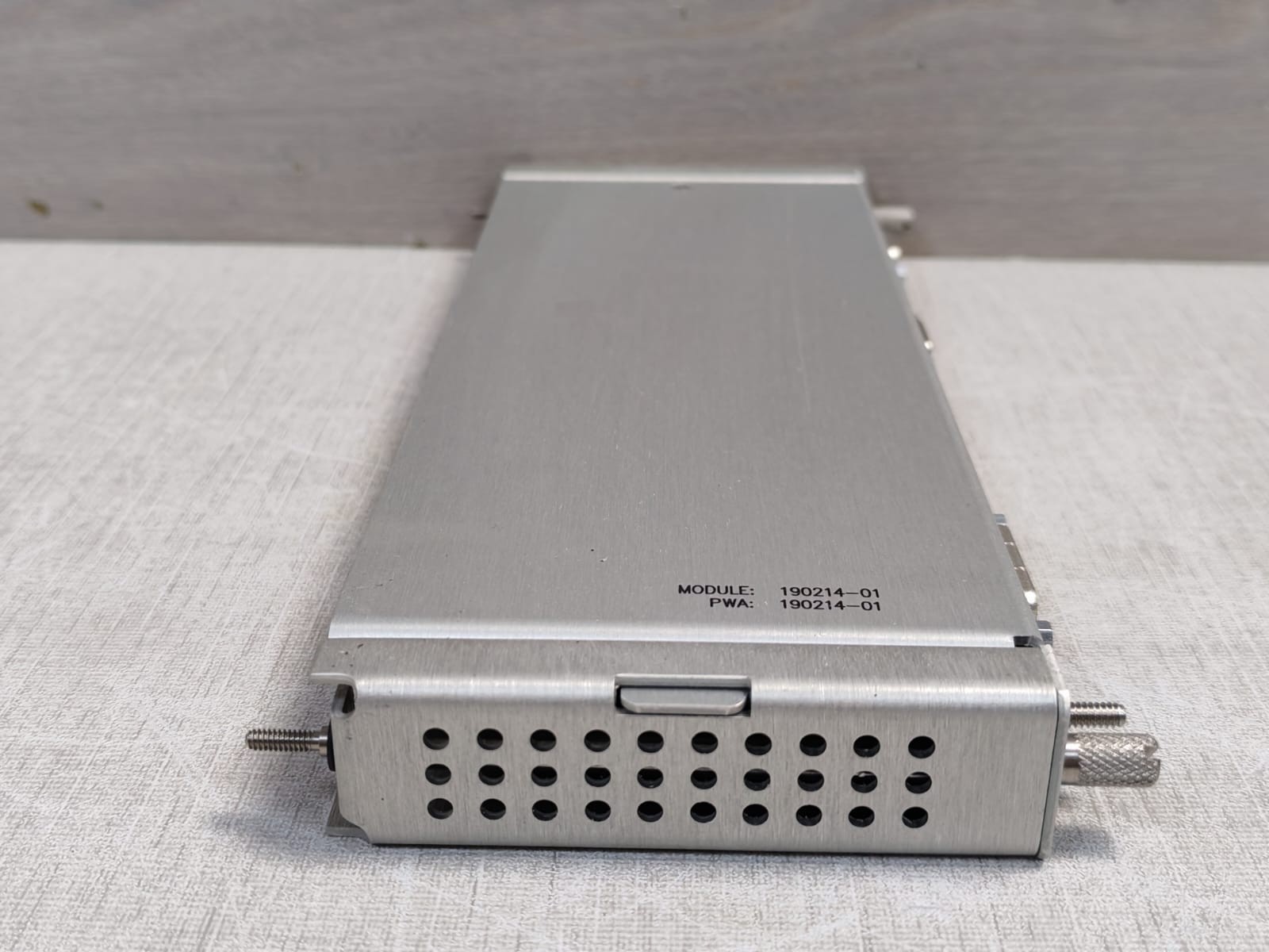 Bently Nevada 190214-01 Bently Nevada 3500/94M 94M VGA Display I/O Module 190214-01 10
