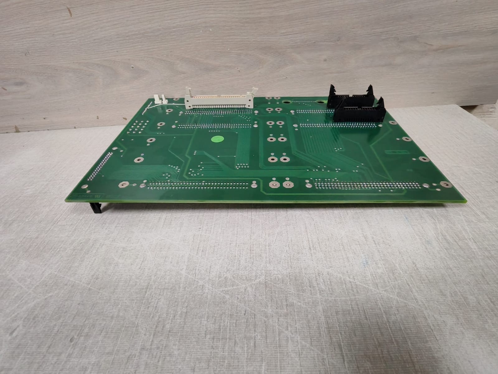 IMAJE ST10094_C EN-10094 133 NS 02281350 IMAJE ST10094_C EN-10094 133 NS 02281350 BACKPLANE BOARD 6