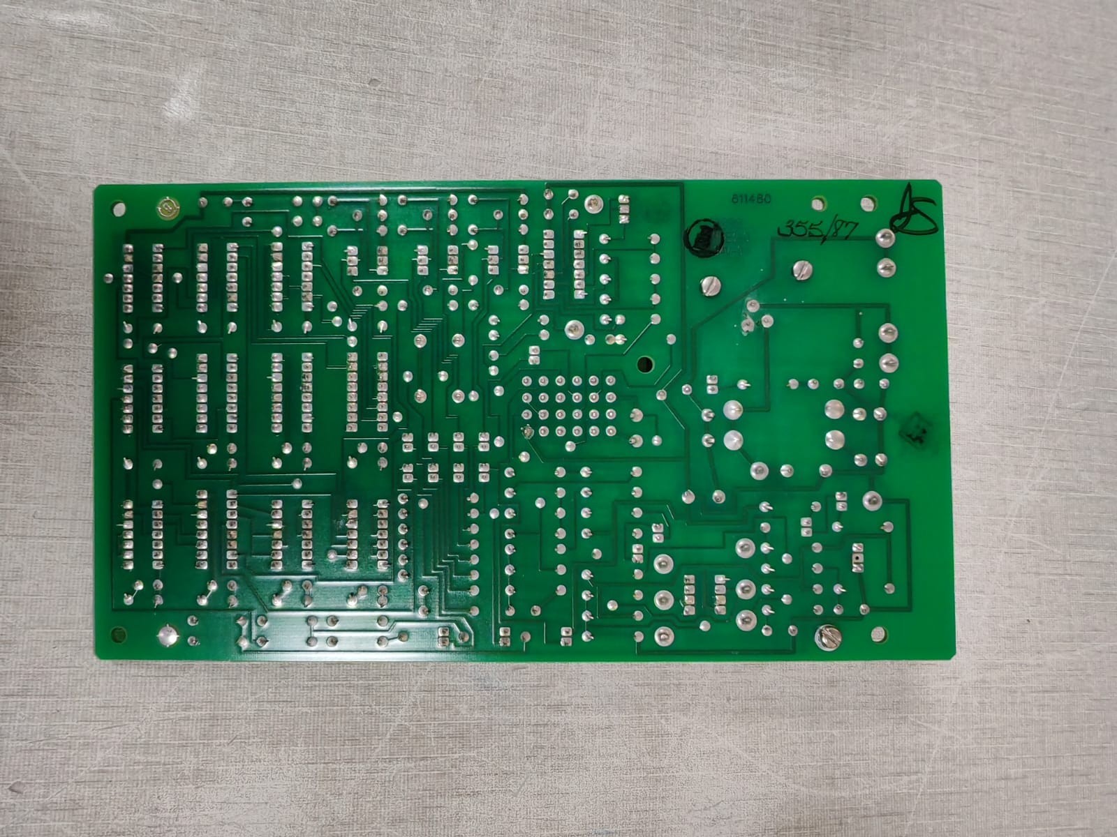 Unbranded 611480 611480 2998 HRB3-0 94V-0 PRINTED CIRCUIT BOARD 3