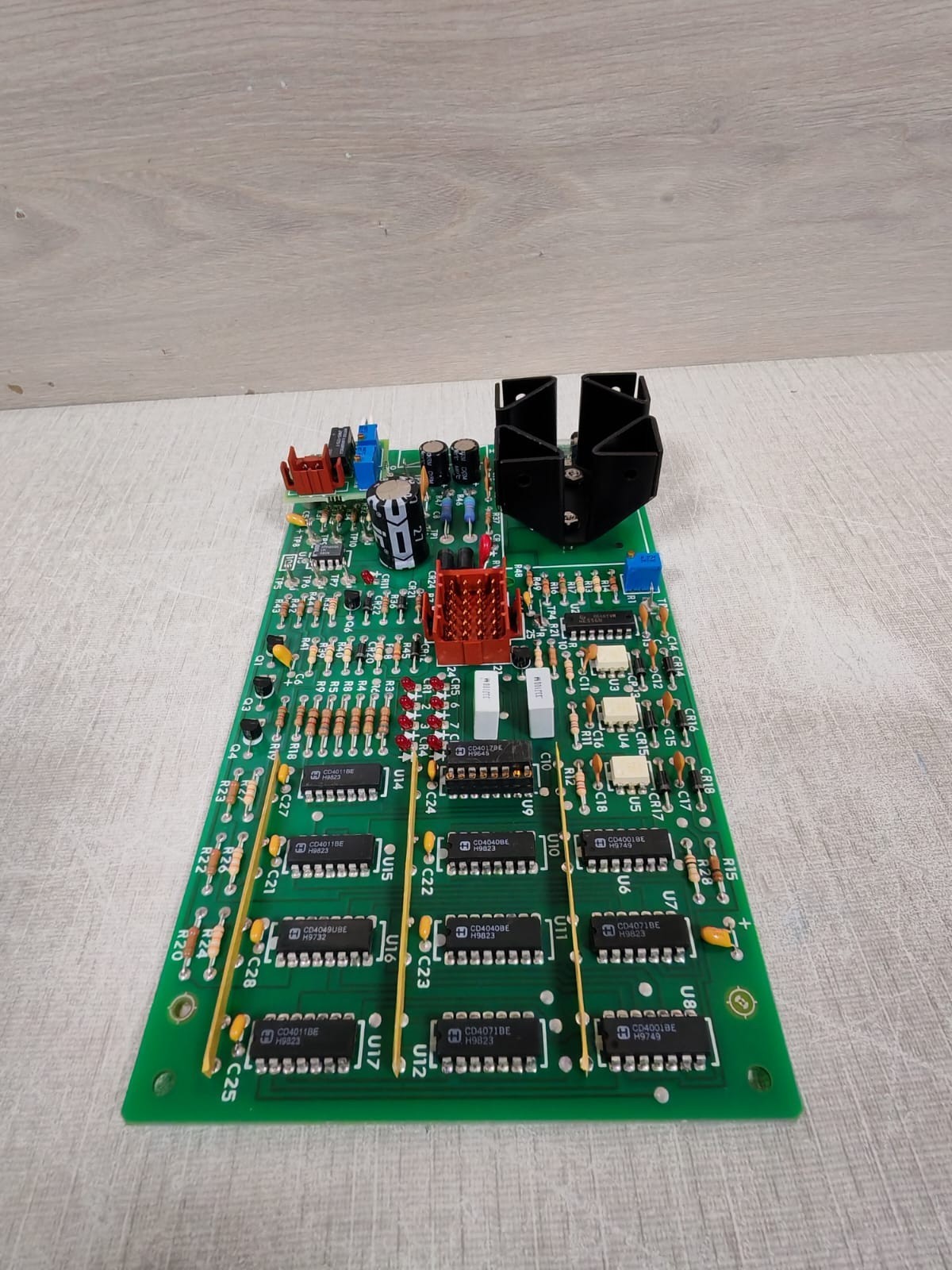 Unbranded 611480 611480 2998 HRB3-0 94V-0 PRINTED CIRCUIT BOARD 4