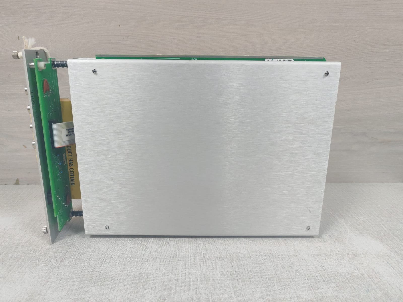 Bently Nevada 3300/03-01-00 BENTLY NEVADA 3300/03-01-00 SYSTEM MONITOR INTERFACE MODULE 8