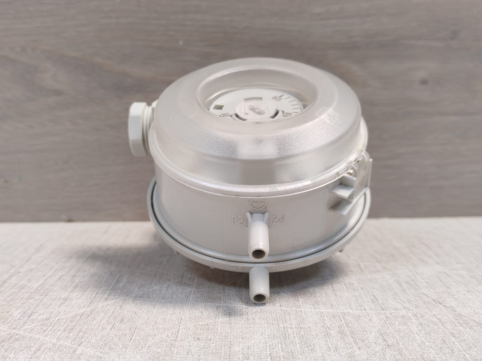 Siemens QBM81-5 Siemens QBM81-5 Differential Pressure Switch 6