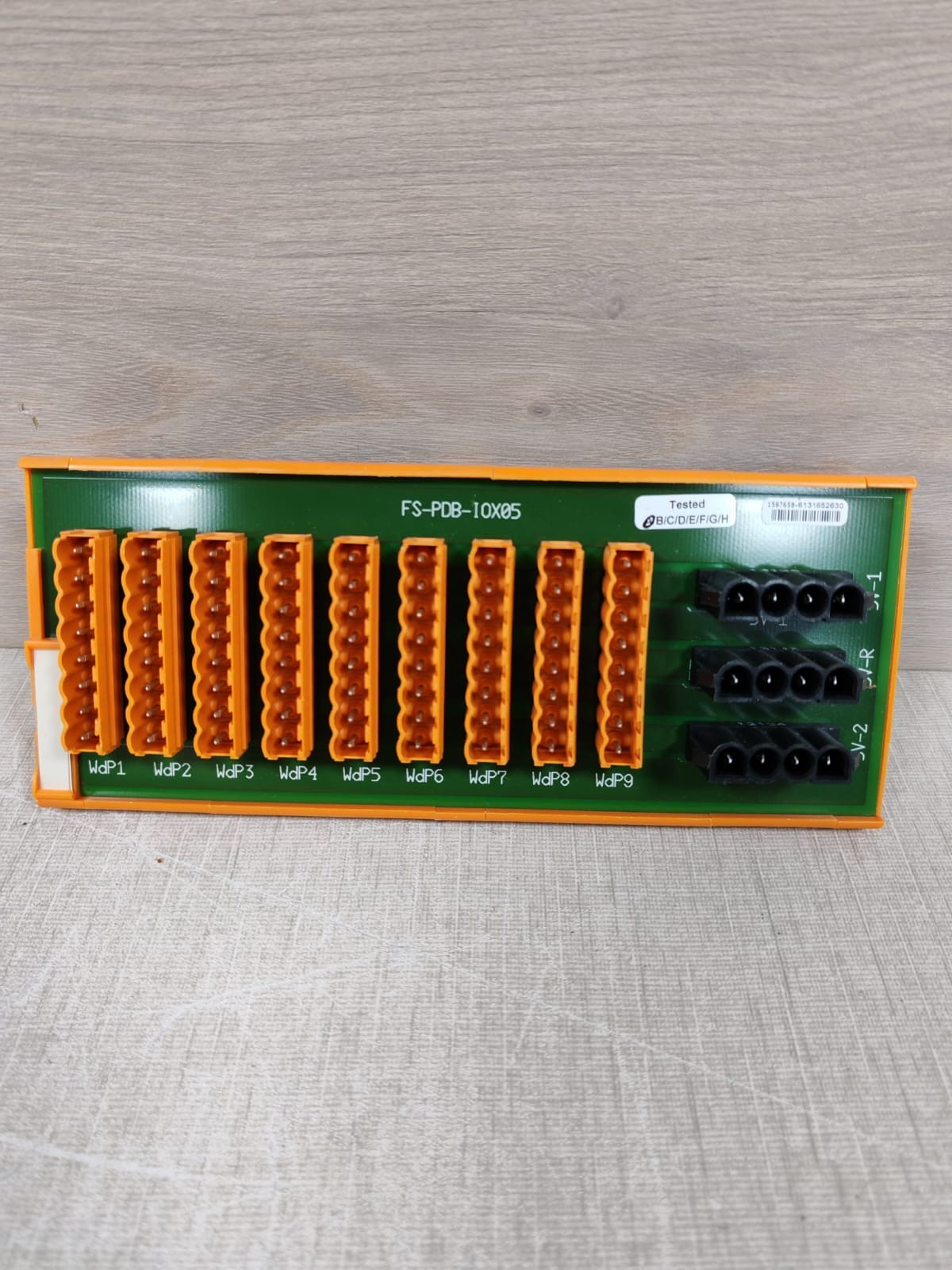 Weidmüller FS-PDB-IOX05 WEIDMULLER FS-PDB-IOX05 POWER DISTRIBUTION BOARD 2
