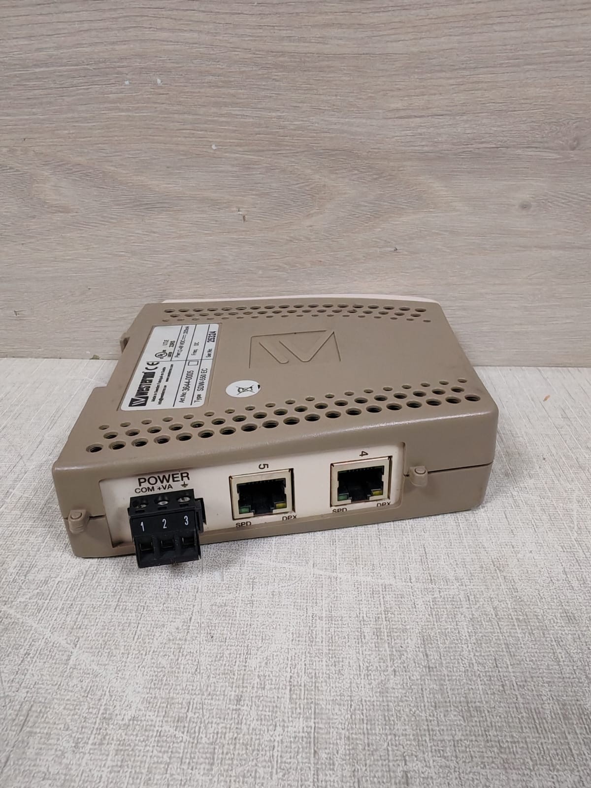 WESTERMO 3644-0005 WESTERMO SDW-550 EC 5-PORT ETHERNET SWITCH 3644-0005 6