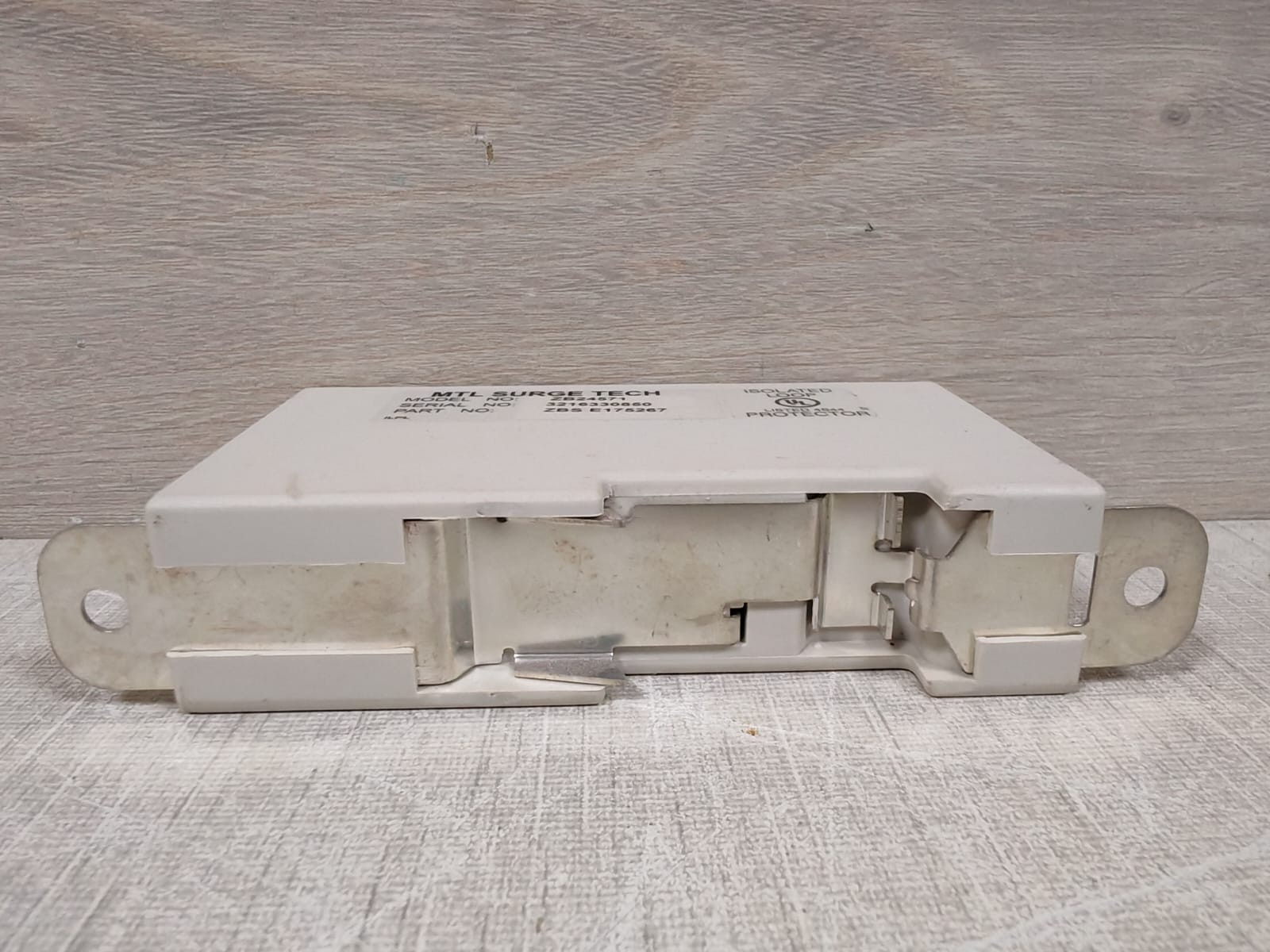 MTL ZBS E175267 MTL ZB24571 ZONE BARRIER SURGE PROTECTOR ZBS E175267 8