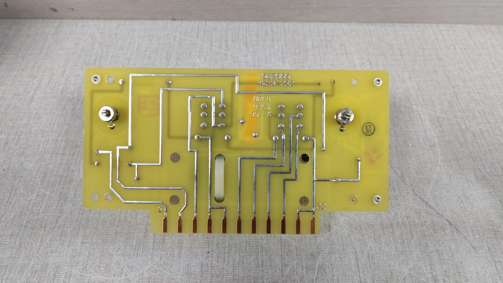 Unbranded 562955 PART NUMBER 562955 4633-232 PRINTED CIRCUIT BOARD 8