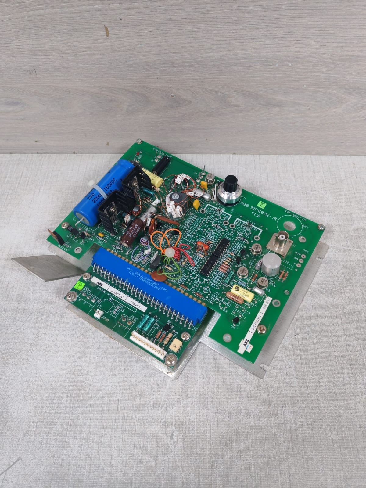 ABB 5516832-IR / 804A010-2 / 802A022B-2 5516851 ABB 5516832-IR / 804A010-2 / 802A022B-2 5516851 ASSY BOARD 4