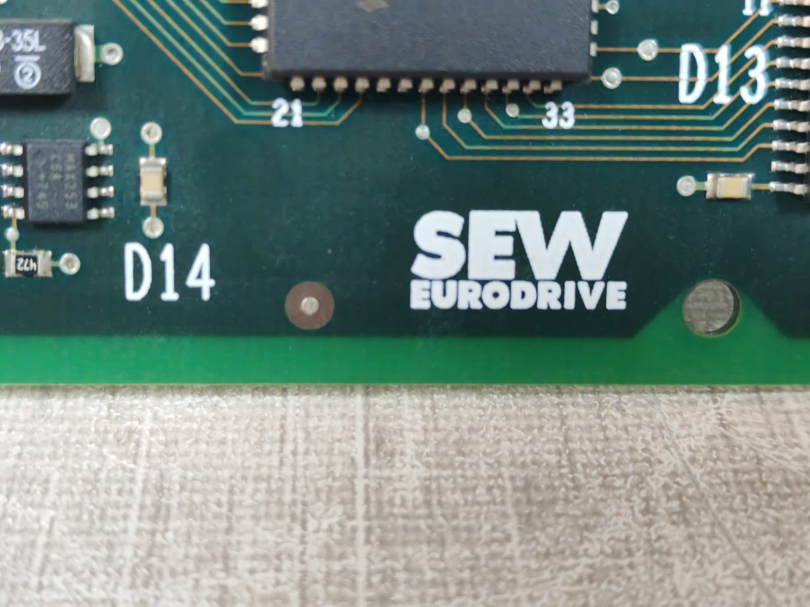 Sew Eurodrive 8227241.13 Sew Eurodrive DFP 11A Profibus FMS/DP 8227241.13 7