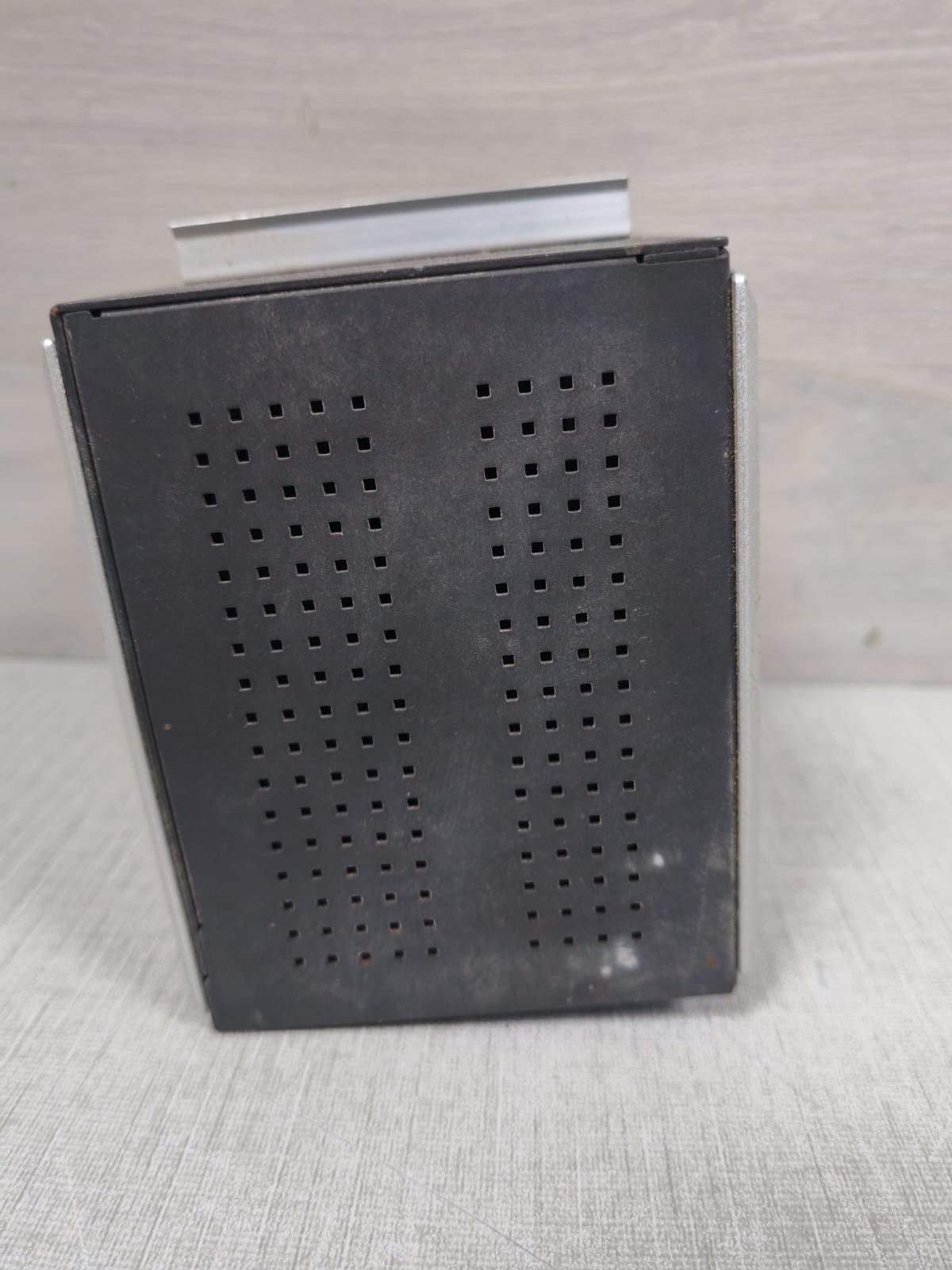 MOXA EDS-G509-T MOXA EDS-G509-T ETHERDEVICE SWITCH REV: 1.5 8
