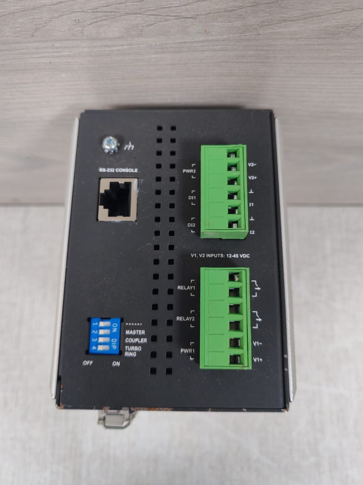 MOXA EDS-510A-3SFP-T MOXA EDS-510A-3SFP-T MANAGED GIGABIT ETHERNET SWITCH REV: 1.3 3
