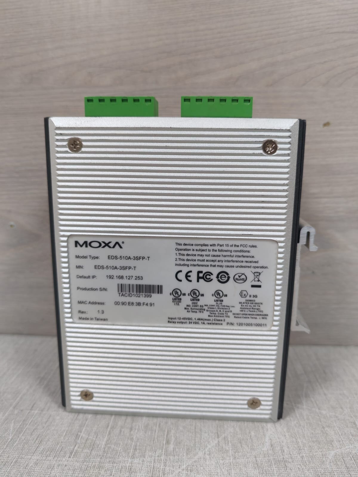 MOXA EDS-510A-3SFP-T MOXA EDS-510A-3SFP-T MANAGED GIGABIT ETHERNET SWITCH REV: 1.3 5