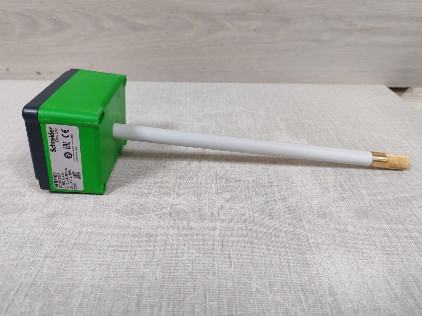 Schneider Electric SHD100 006902321 SCHNEIDER ELECTRIC SHD100 006902321 DUCT HUMIDITY & TEMPERATURE SENSOR 24VAC 6