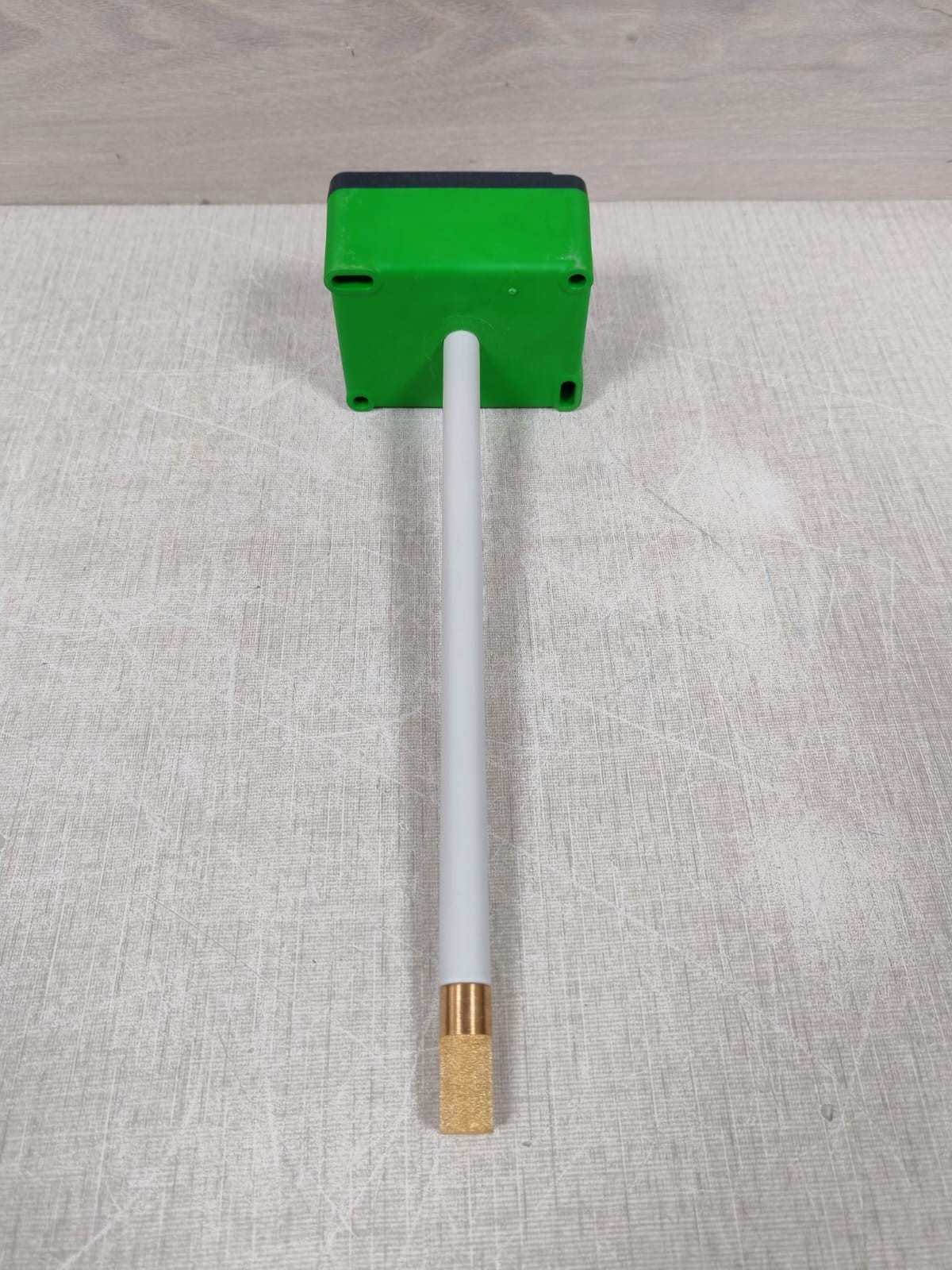 Schneider Electric SHD100 006902321 SCHNEIDER ELECTRIC SHD100 006902321 DUCT HUMIDITY & TEMPERATURE SENSOR 24VAC 10