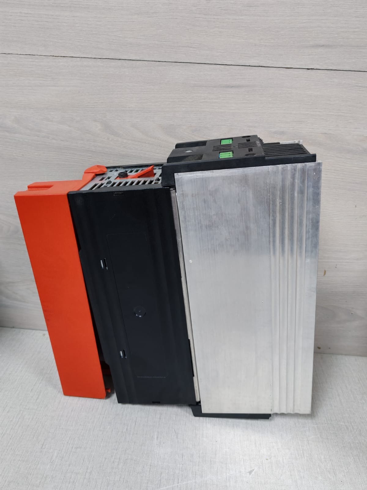 SEW EURODRIVE 08279616 SEW EURODRIVE MDX61B0055-5A3-00 DRIVE INVERTER 08279616 3