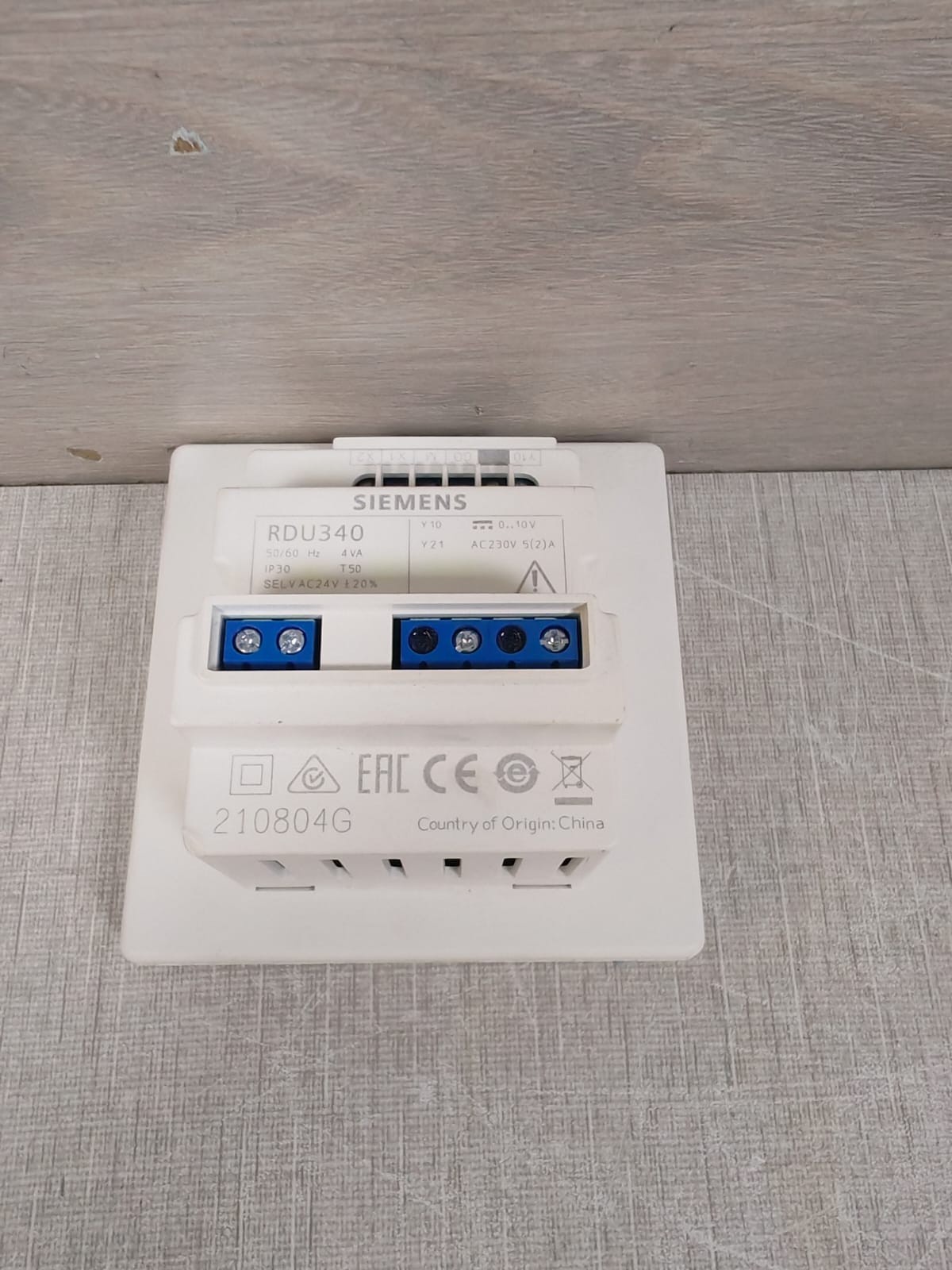Siemens RDU340 SIEMENS RDU340 ROOM THERMOSTAT 4