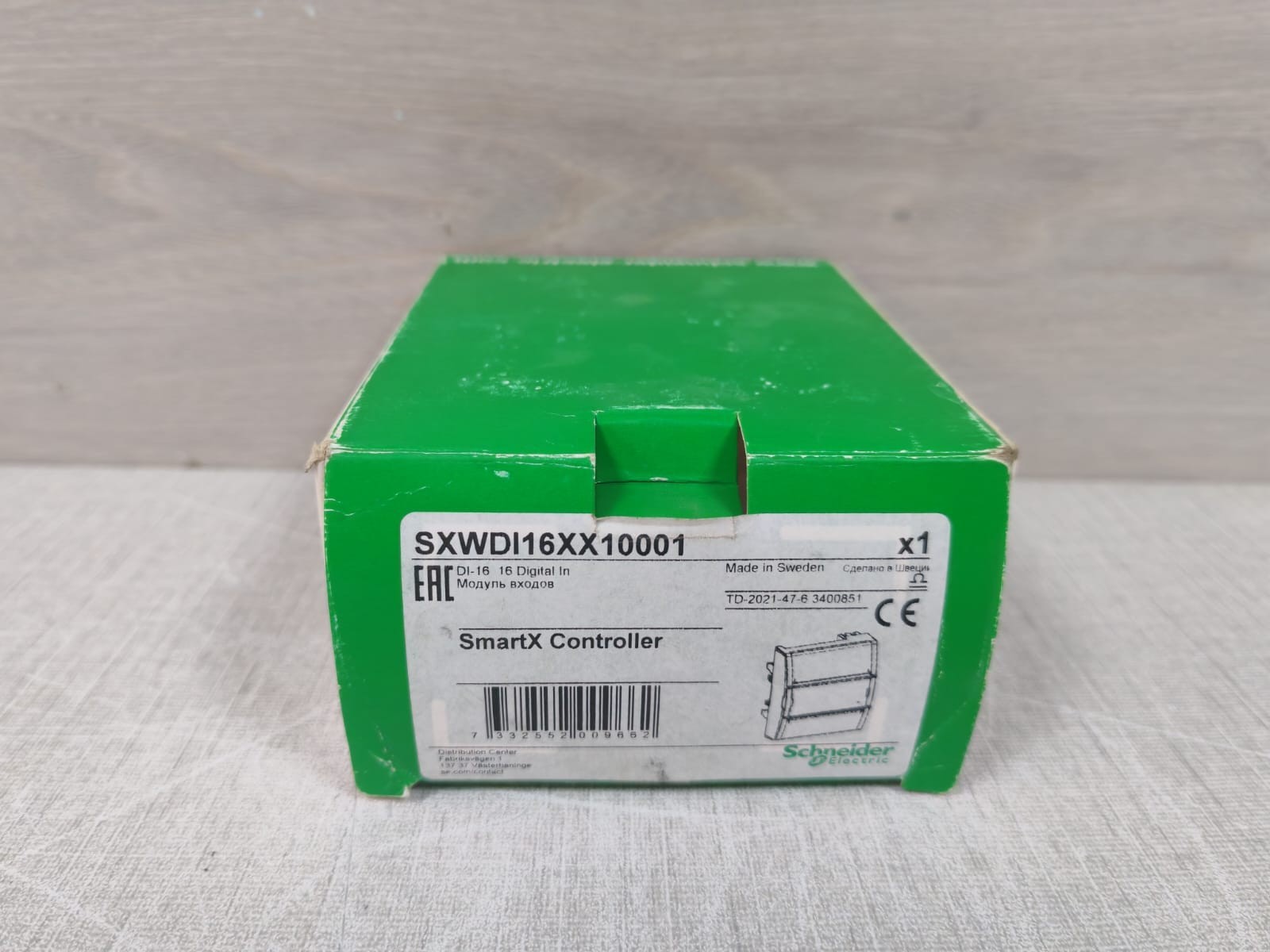 Schneider Electric SXWDI16XX10001 Schneider Electric SXWDI16XX10001 SmartX Controller DI-16 Digital Input Module 10