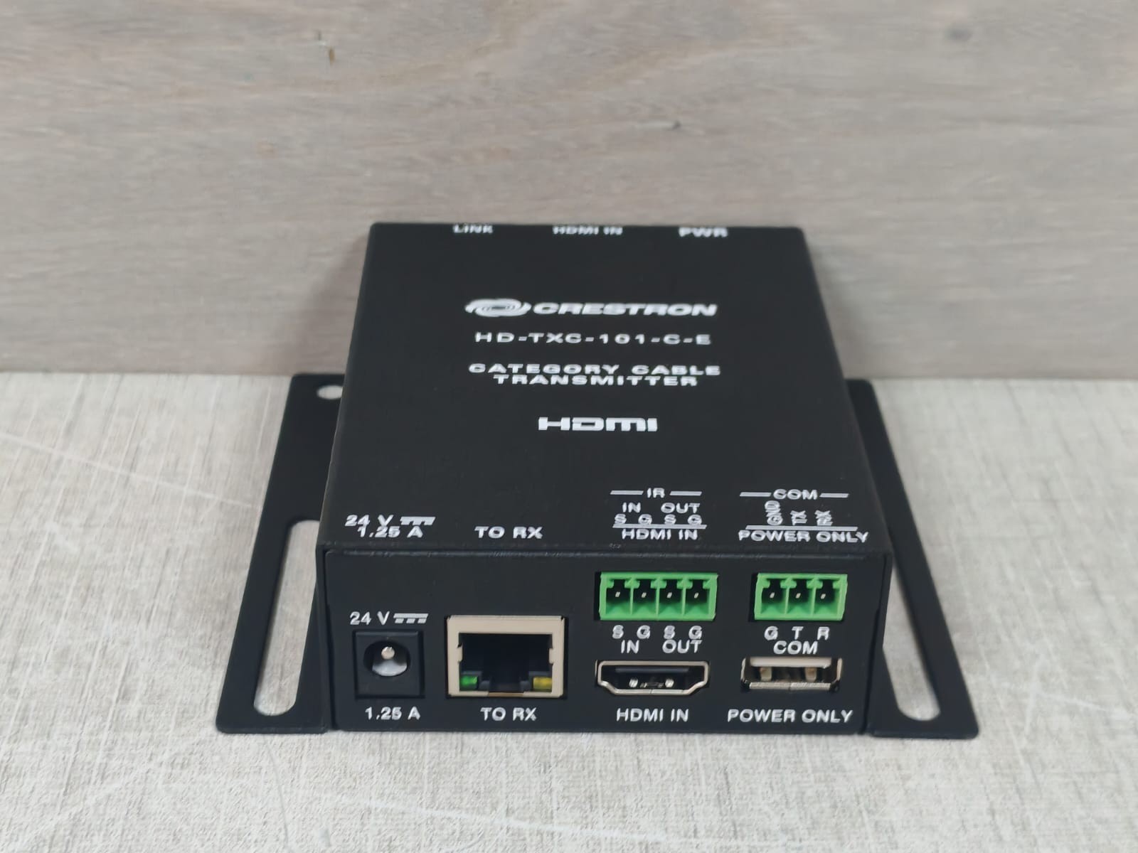 Crestron HD-TXC-101-C-E Crestron HD-TXC-101-C-E Category Cable Transmitter HDMI 7
