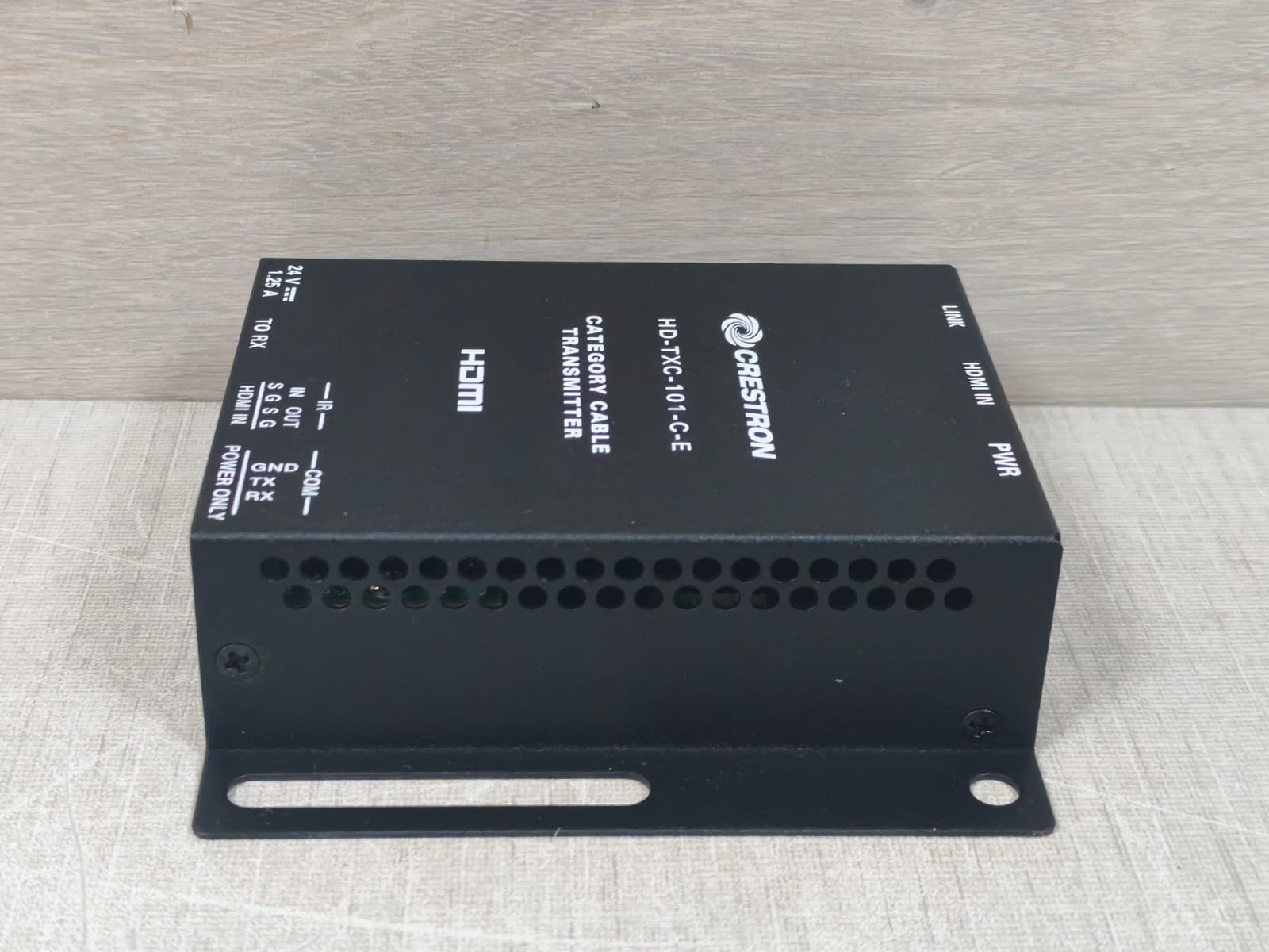 Crestron HD-TXC-101-C-E Crestron HD-TXC-101-C-E Category Cable Transmitter HDMI 10