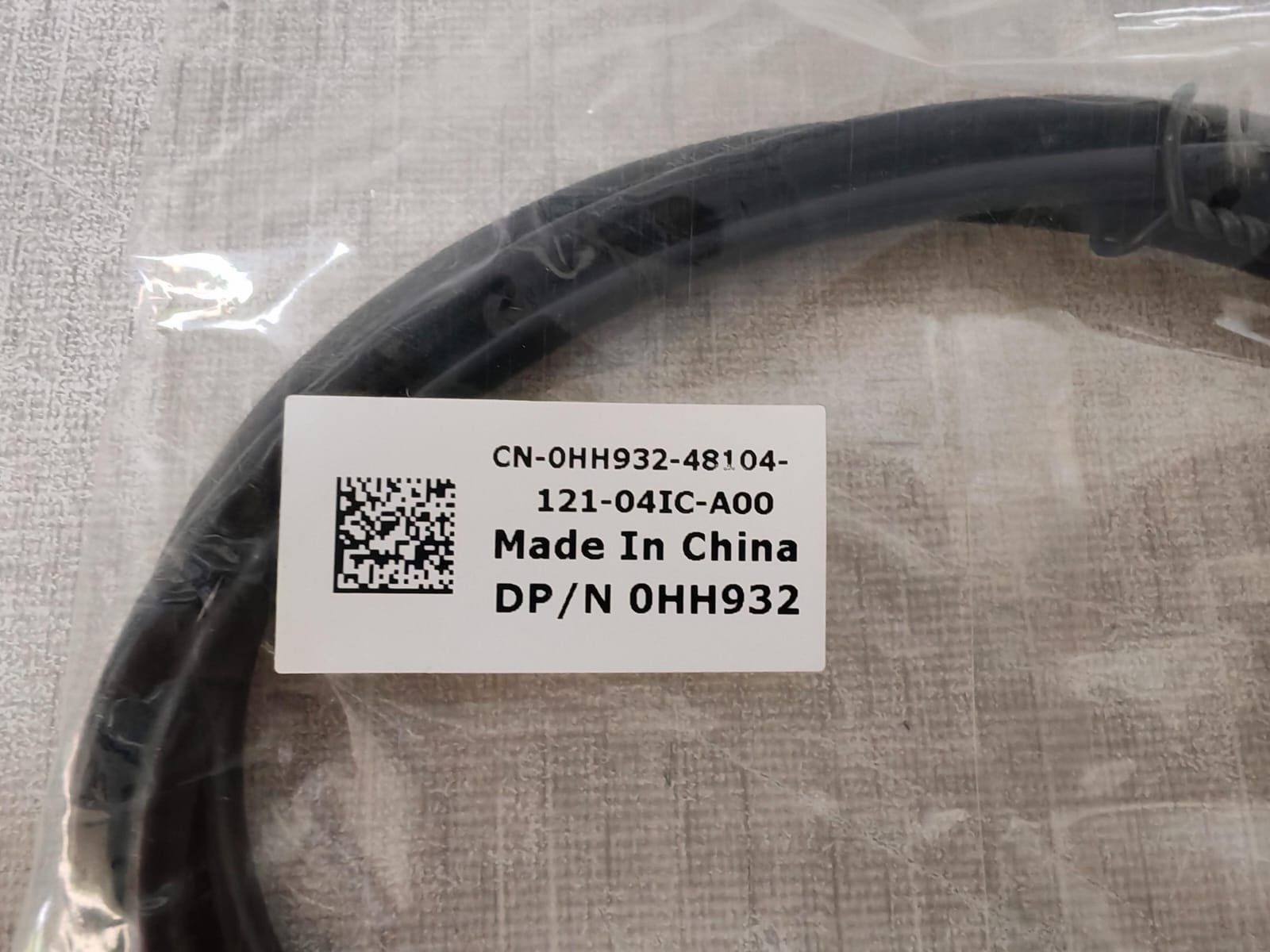 UNKNOWN DP/N 0HH932 DP/N 0HH932 CN-0HH932-48104-121-0304-A00 Status Indicator Cable 4