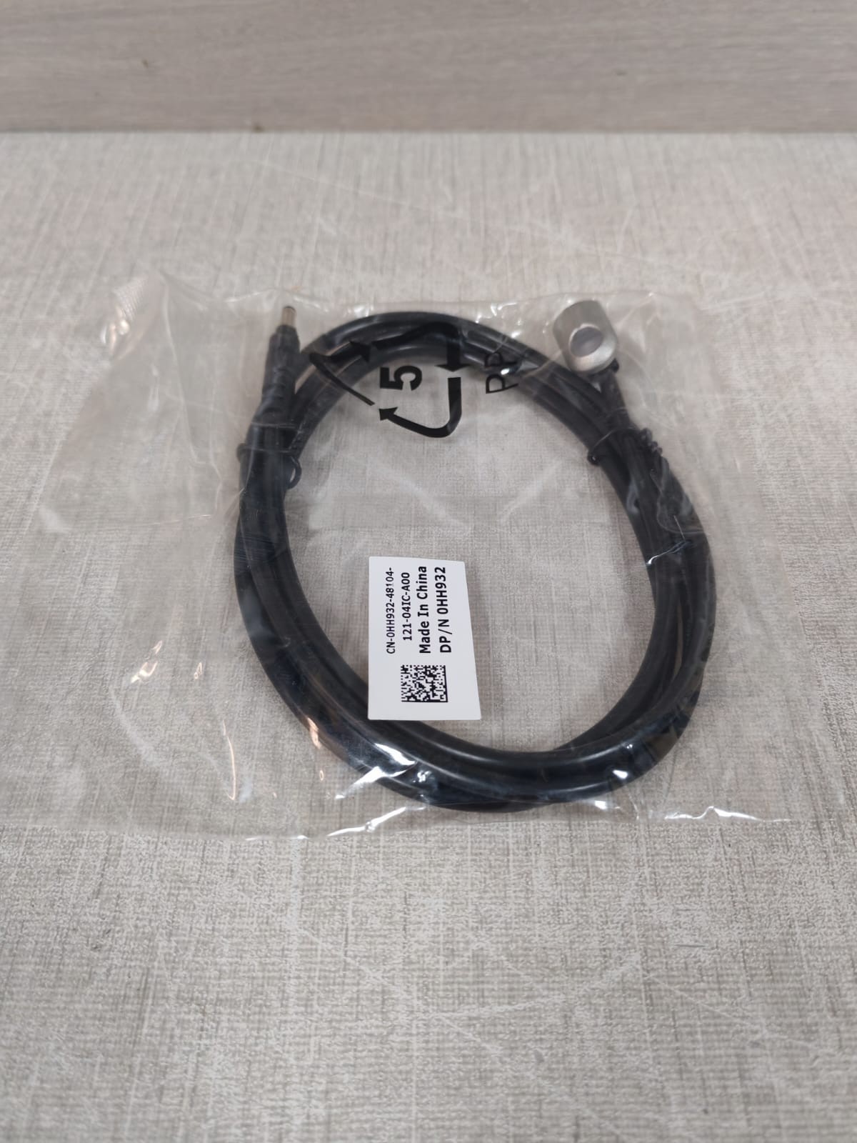 UNKNOWN DP/N 0HH932 DP/N 0HH932 CN-0HH932-48104-121-0304-A00 Status Indicator Cable 7