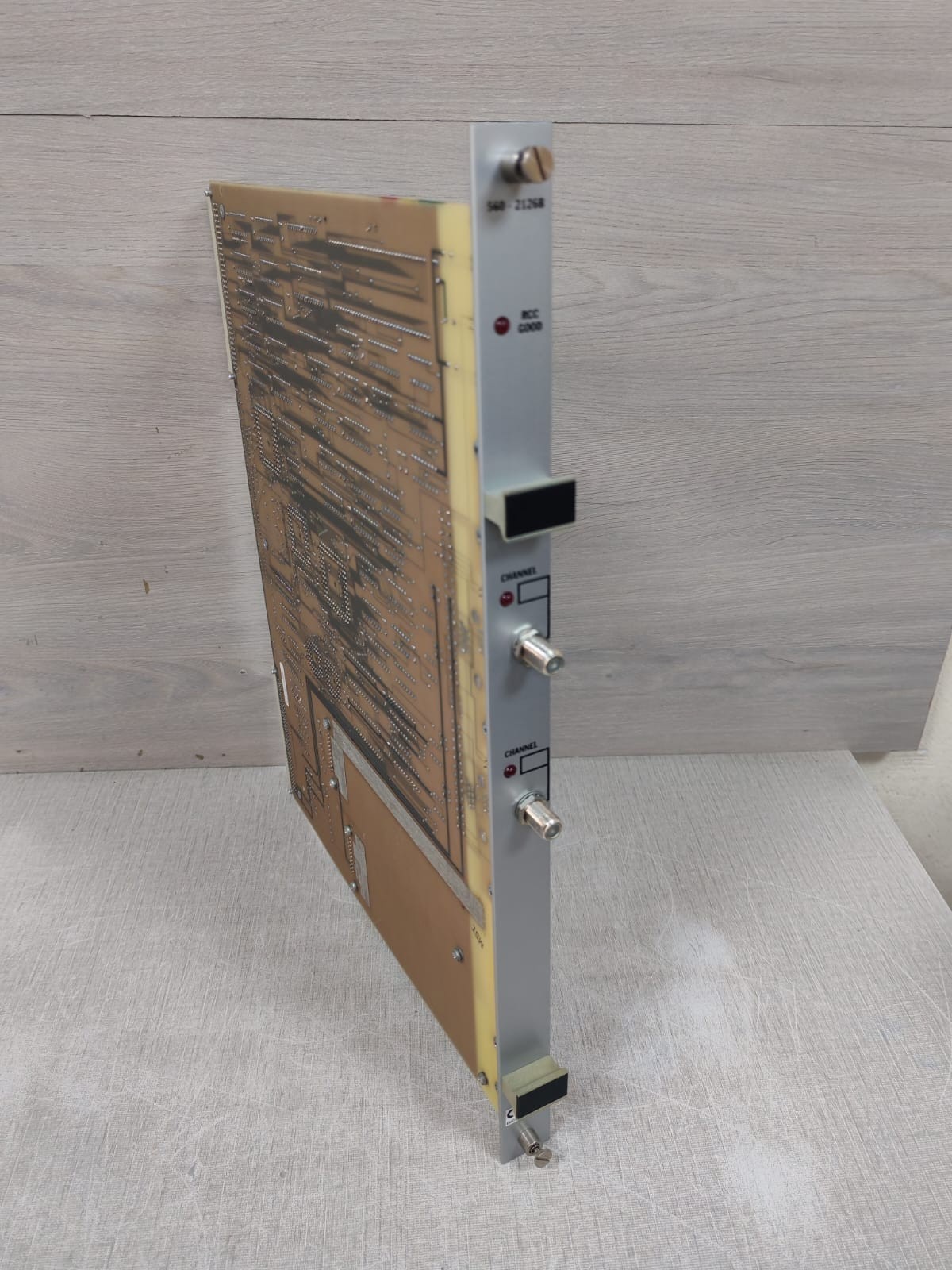 Siemens 560-2126B / 2600785-000 SIEMENS 560-2126B / 2600785-000 REMOTE CHANNEL CONTROLLER - W/ FILTHY BOX 6