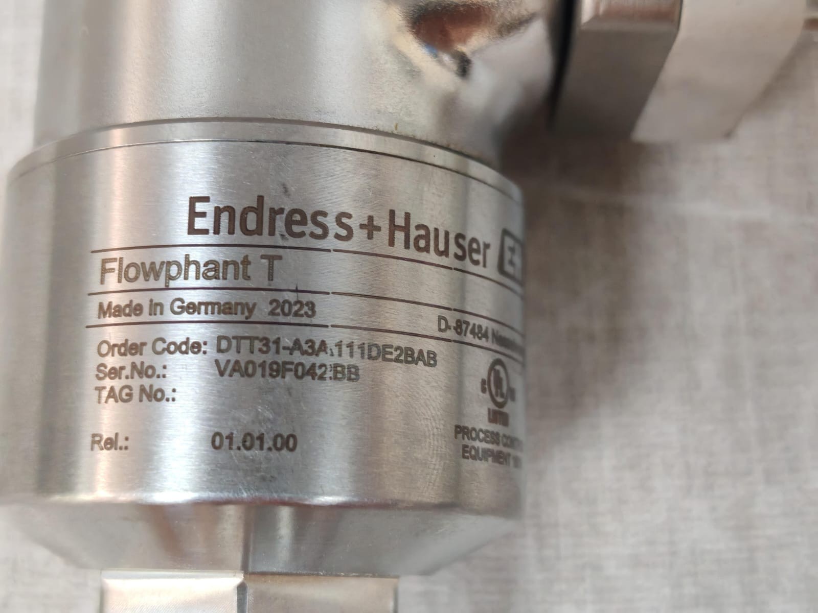 Endress+Hauser DTT31-A3A111DE2BAB ENDRESS HAUSER FLOWPHANT T DTT31-A3A111DE2BAB 9