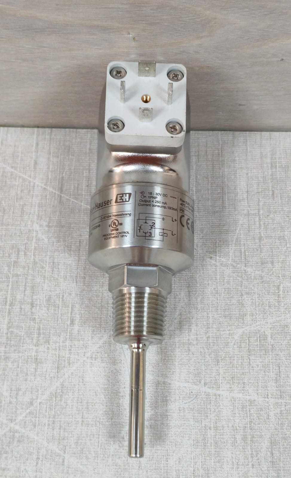Endress+Hauser DTT31-A3A111DE2BAB ENDRESS HAUSER FLOWPHANT T DTT31-A3A111DE2BAB 10
