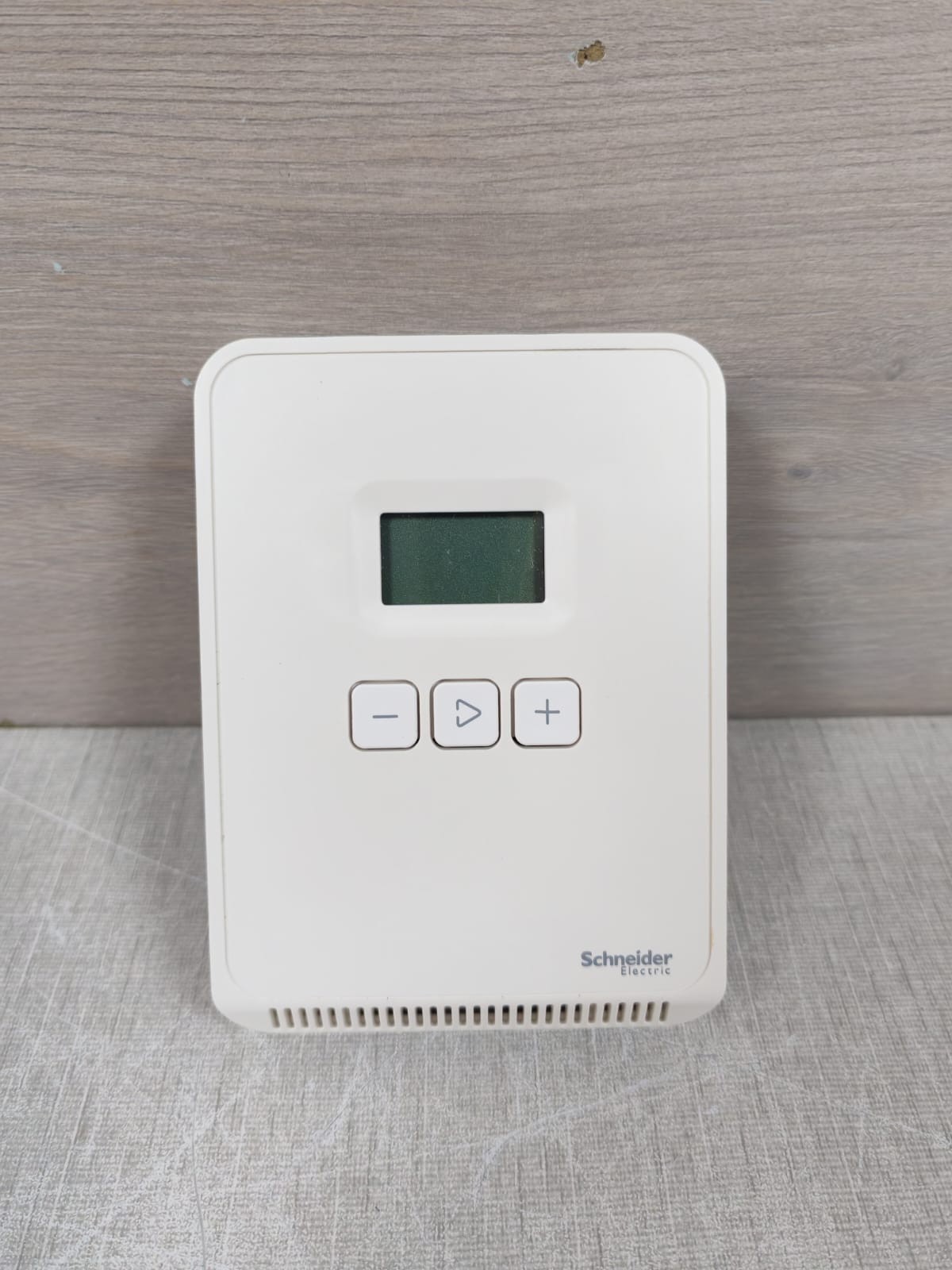 Schneider Electric SXWSATXXXSLX Schneider Electric SXWSATXXXSLX SmartX Temperature Sensor 2