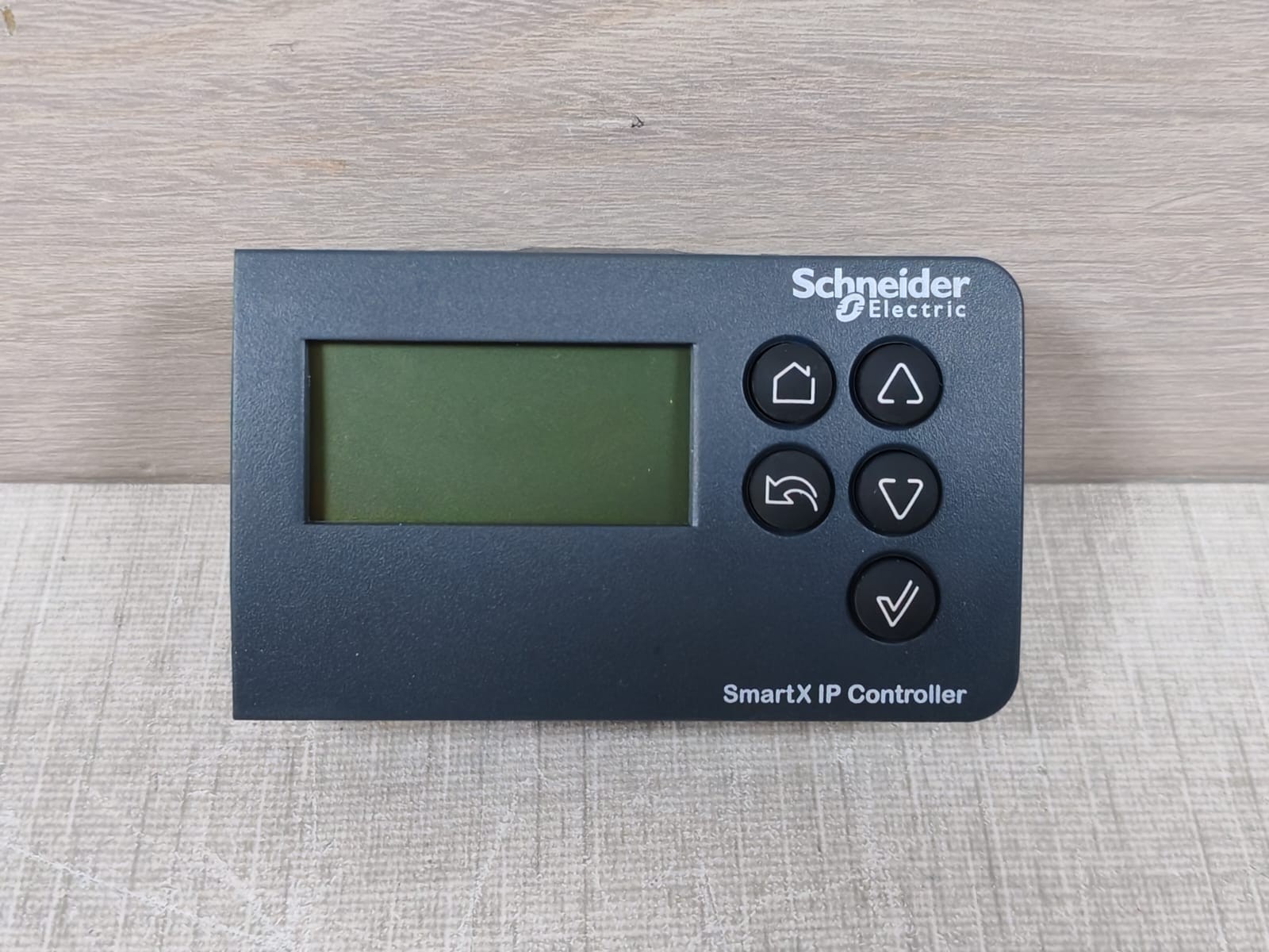 Schneider Electric SXWMPCDSP10001 Schneider Electric SXWMPCDSP10001 SmartX IP Controller MP-C Display Module 2