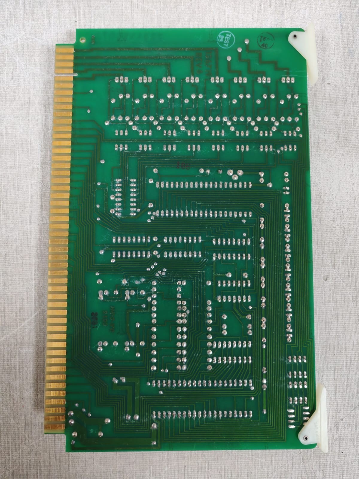 AMSCO 146588 AMSCO 146588 REV.17 PCB BOARD 4