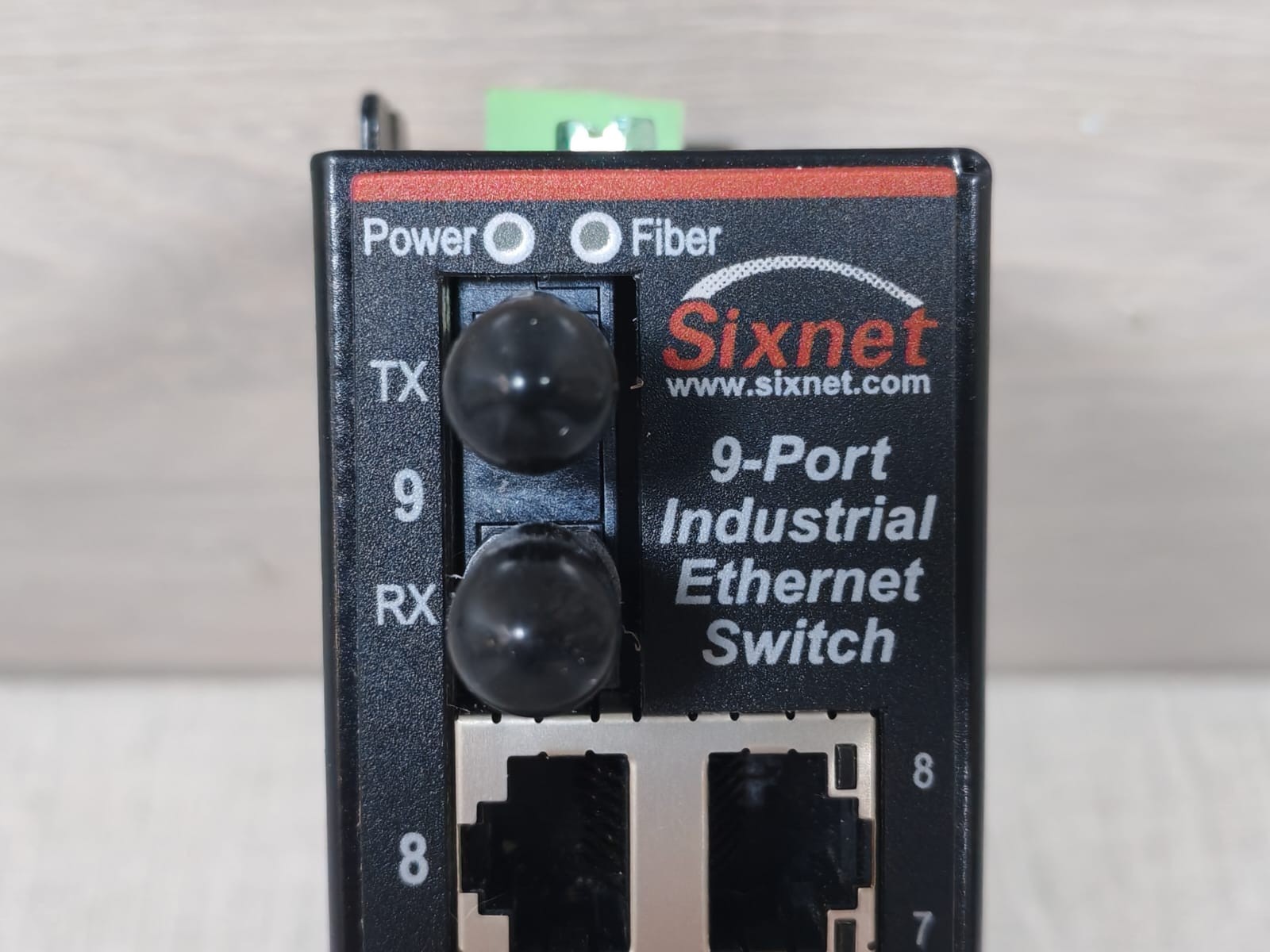 Sixnet SLX-9ES-2ST SIXNET SLX-9ES-2ST Rev.2.01 9-Port Industrial Ethernet Switch 2