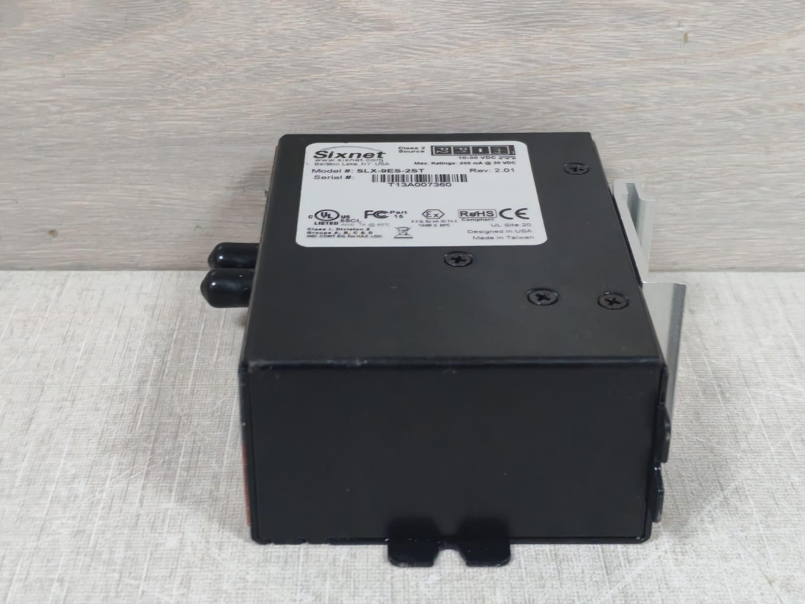 Sixnet SLX-9ES-2ST SIXNET SLX-9ES-2ST Rev.2.01 9-Port Industrial Ethernet Switch 8