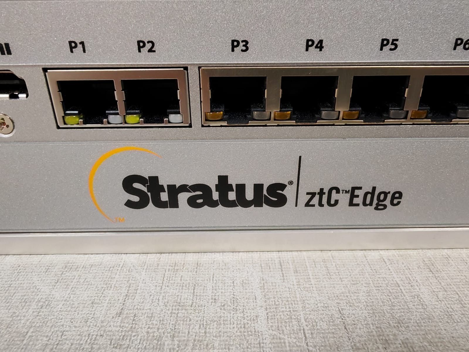 AXIOMTEK eBOX671-521-FL AXIOMTEK eBOX671-521-FL-DC / eBOX671-521-FL Stratus REV 0B ZTC EDGE 2