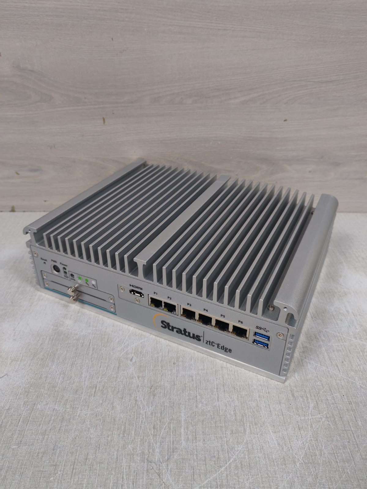 AXIOMTEK eBOX671-521-FL AXIOMTEK eBOX671-521-FL-DC / eBOX671-521-FL Stratus REV 0B ZTC EDGE 5