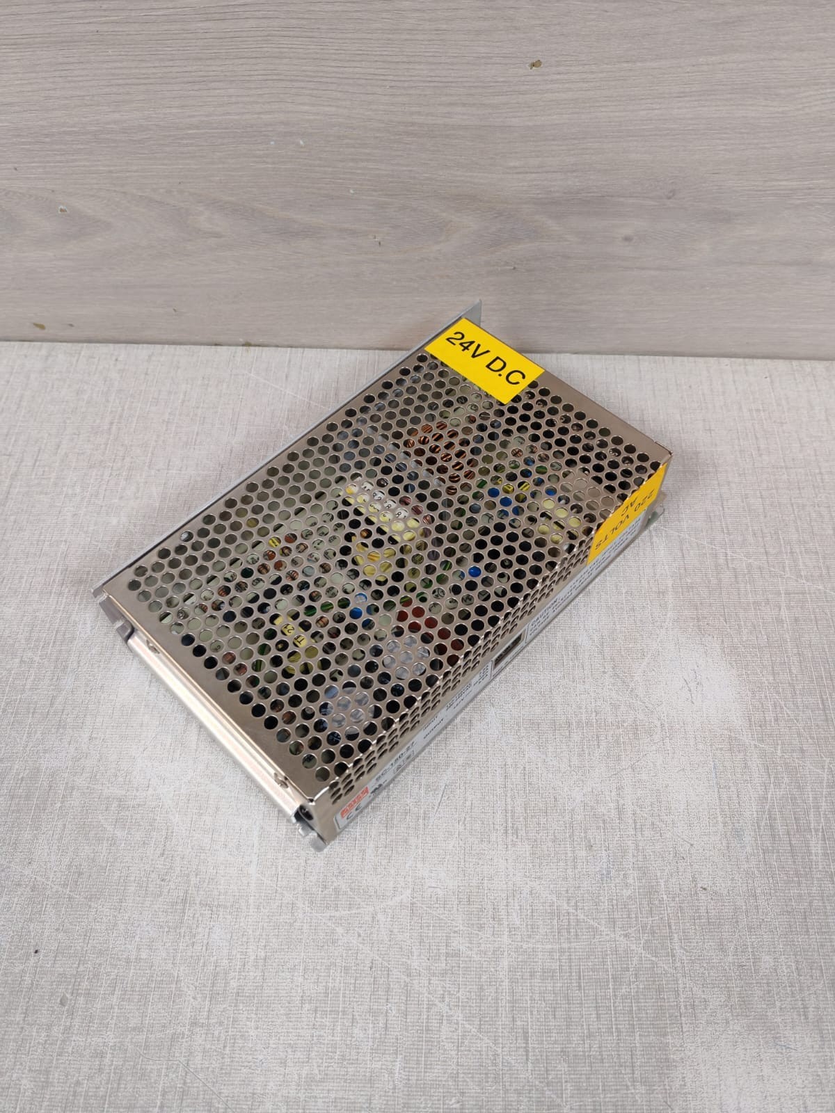 MEAN WELL SC-150-27 MW MEAN WELL SC-150-27 POWER SUPPLY 4