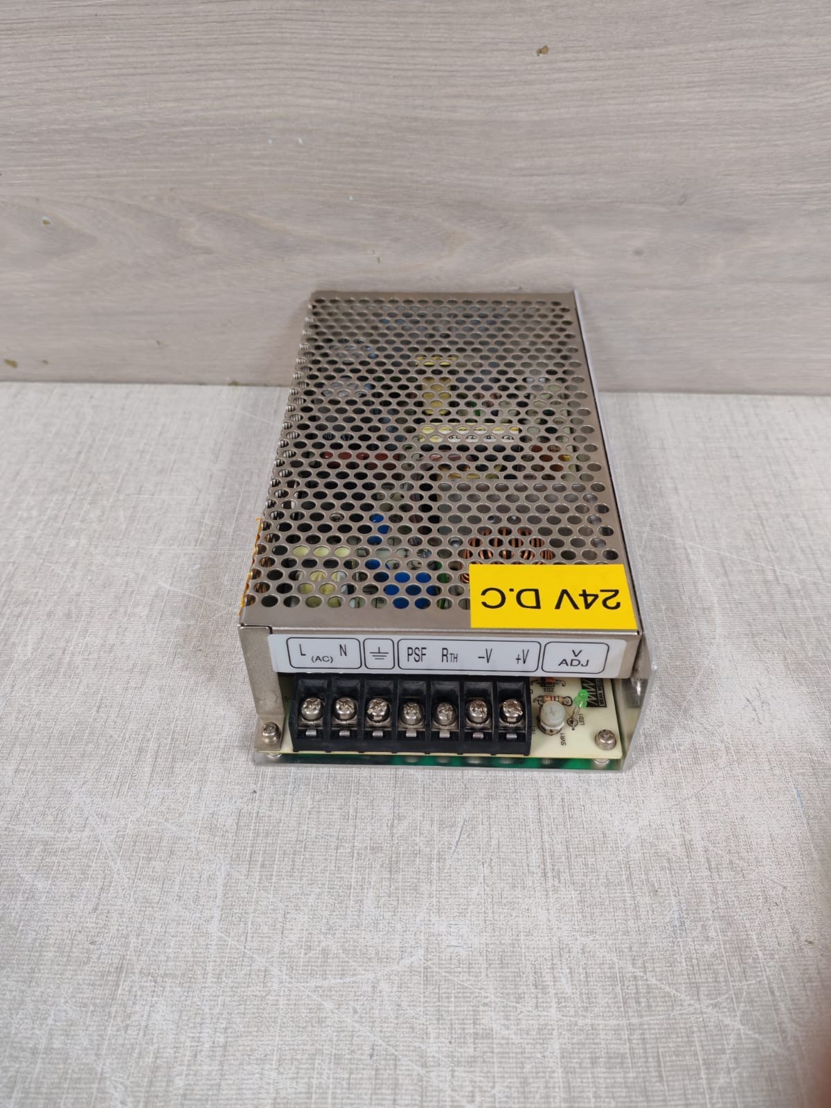 MEAN WELL SC-150-27 MW MEAN WELL SC-150-27 POWER SUPPLY 6