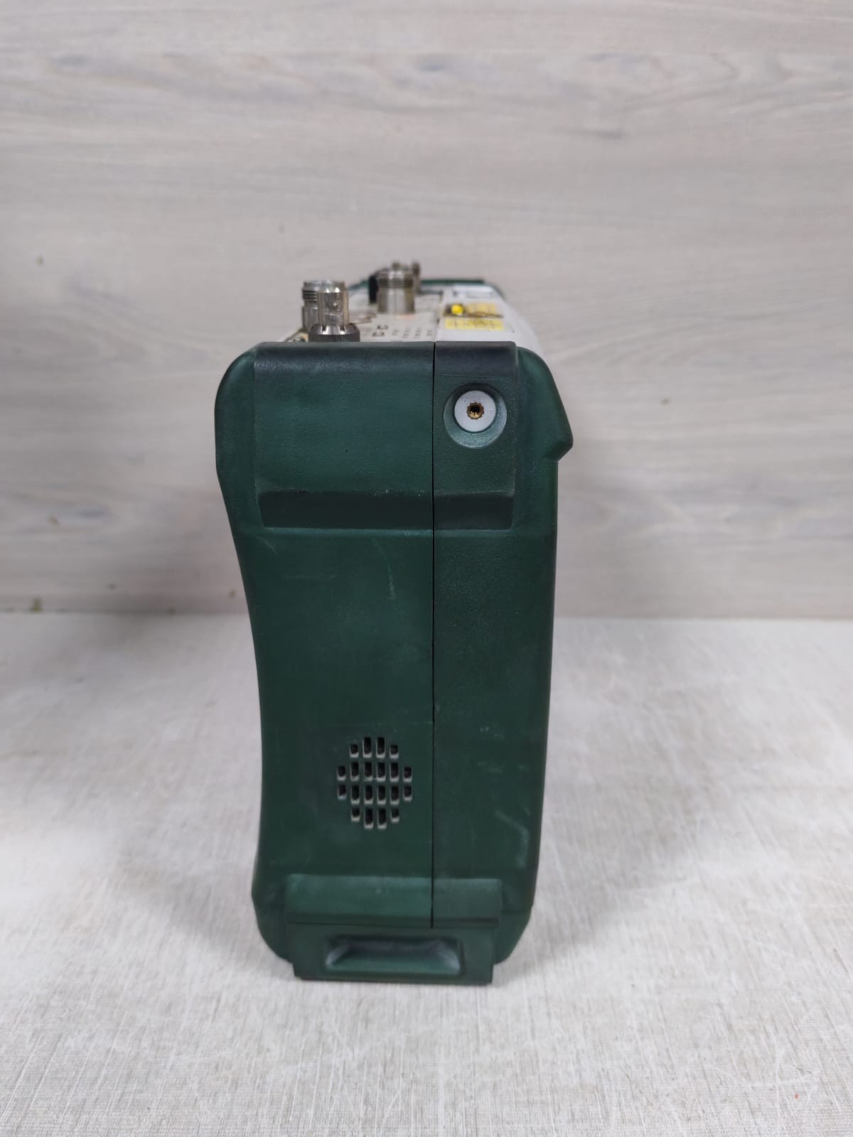 Anritsu MT8222A ANRITSU MT8222A SPECTRUM ANALYZER 10